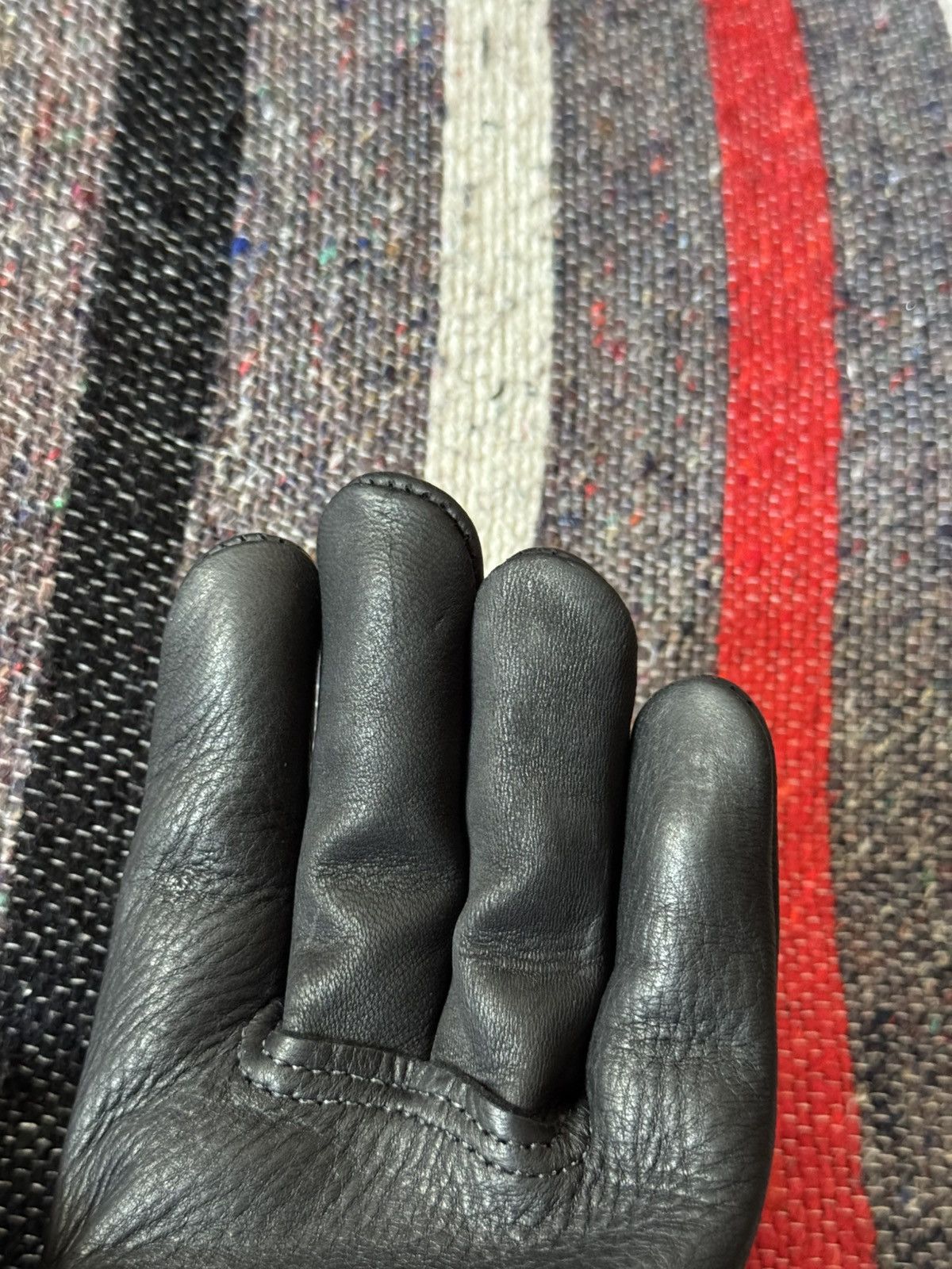 Carhartt Vintage 90’s Carhartt Black Genuine Deerskin Leather Gloves Size ONE SIZE - 4 Thumbnail