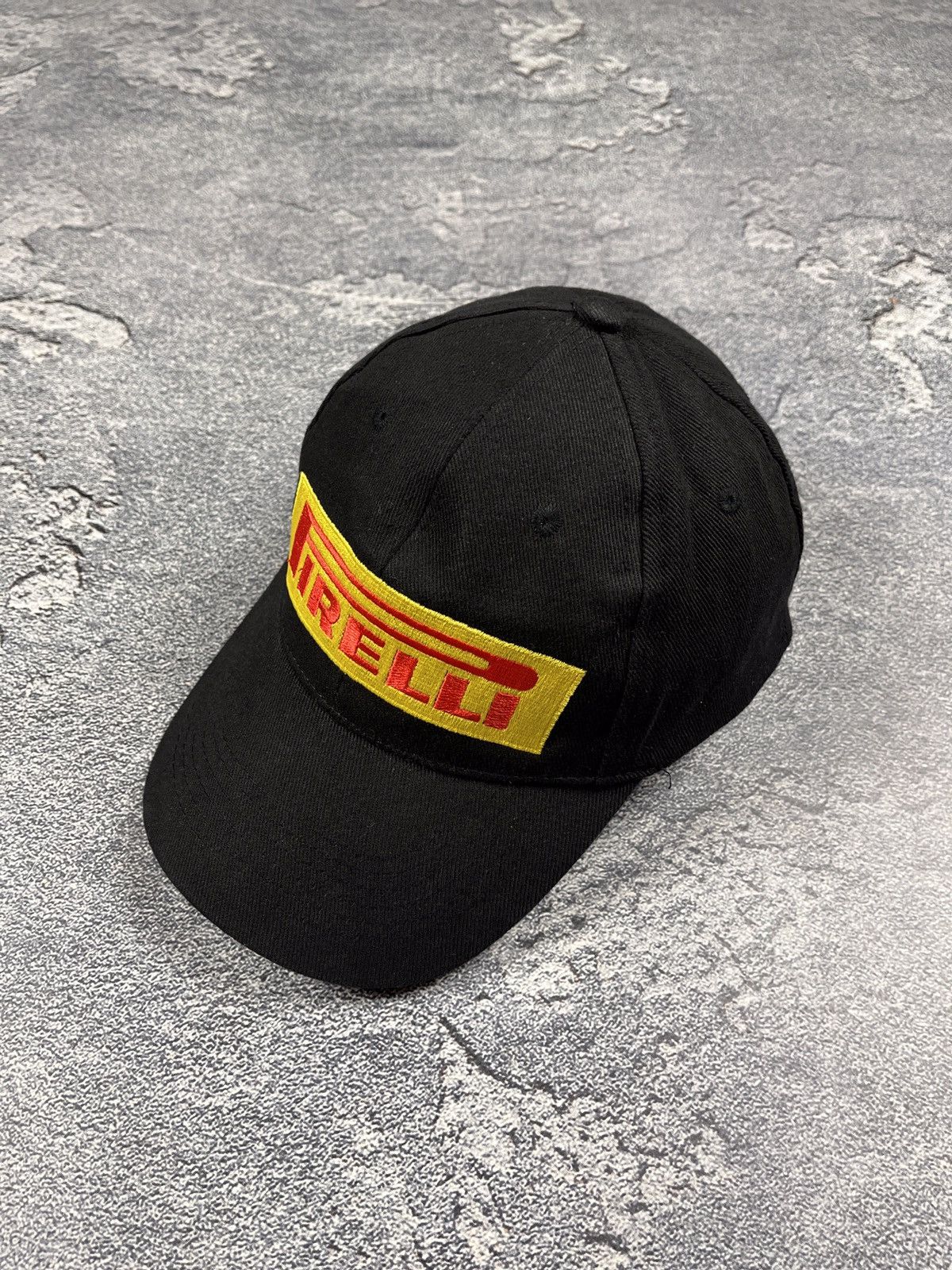 Pirelli × Vintage Vintage Pirelli Tires Racing Black Official Cap Size ONE SIZE - 1 Thumbnail