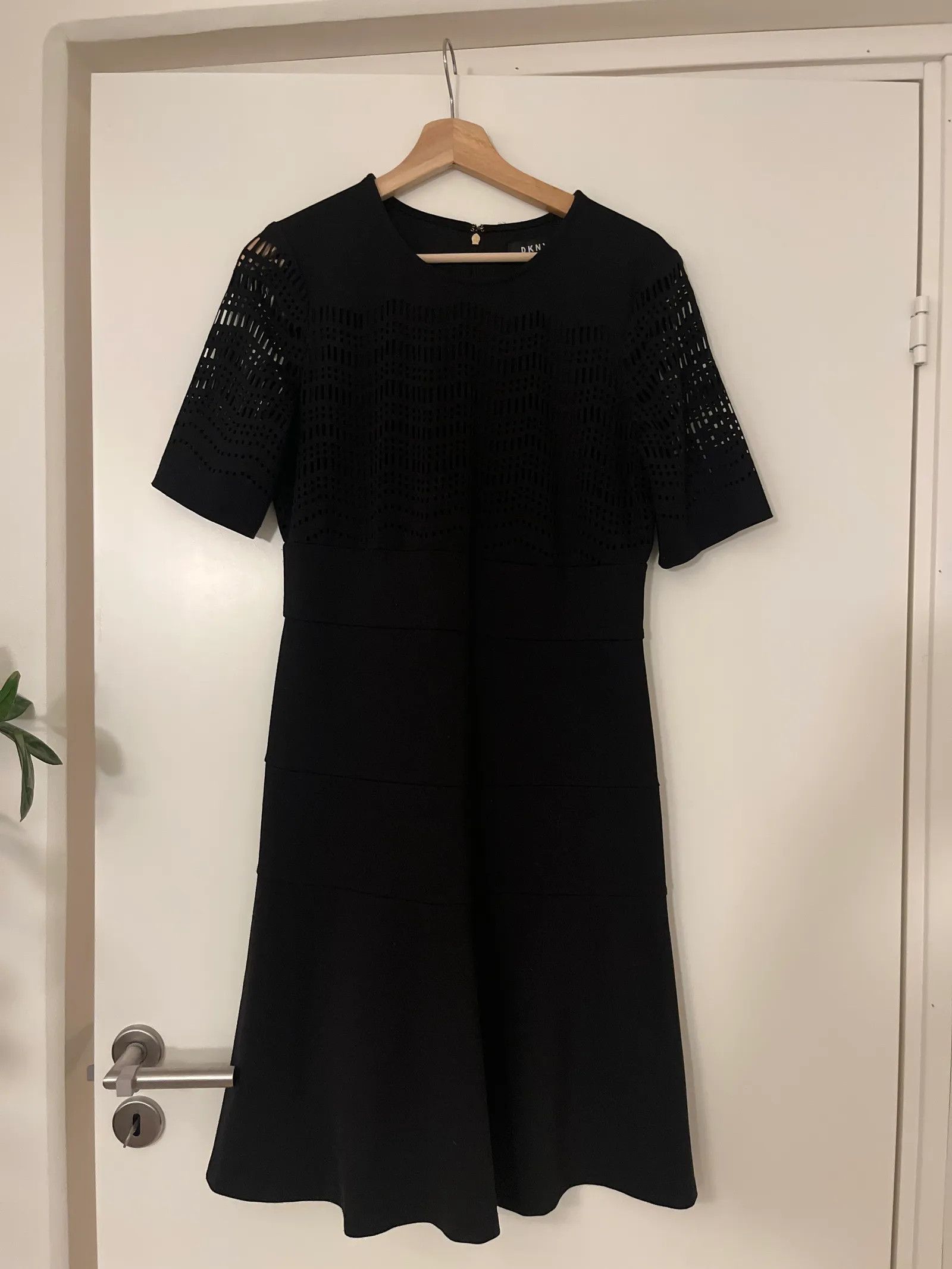 DKNY DKNY Dress Size S / US 4 / IT 40 - 1 Thumbnail