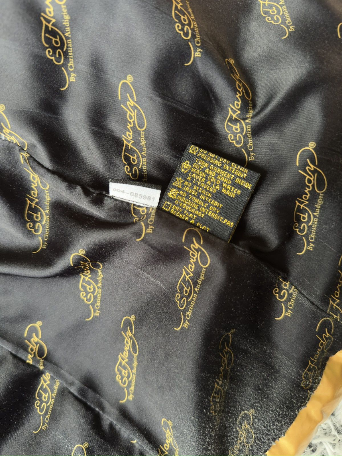 Ed Hardy Ed Hardy “Dedicated To The One I Love” Puffer Size M / US 6-8 / IT 42-44 - 17 Thumbnail