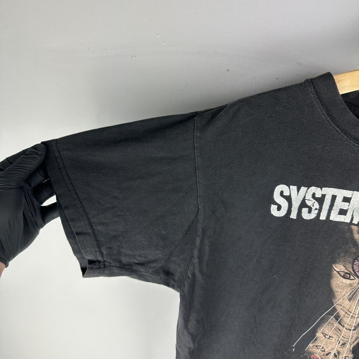 Band Tees Vintage Rare System Of A Down Mezmerize Band Shirt Size US S / EU 44-46 / 1 - 8 Thumbnail