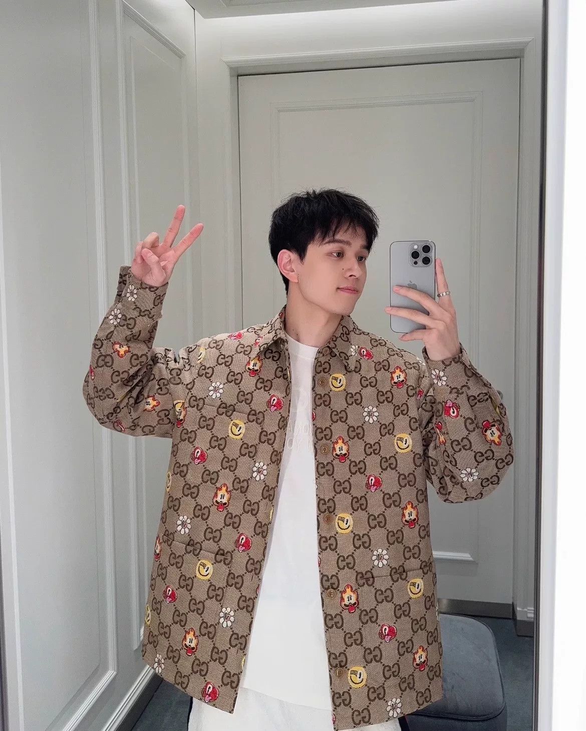 Gucci Gucci Capsule GG Monogram Cartoon Jacket Size US M / EU 48-50 / 2 - 1 Thumbnail