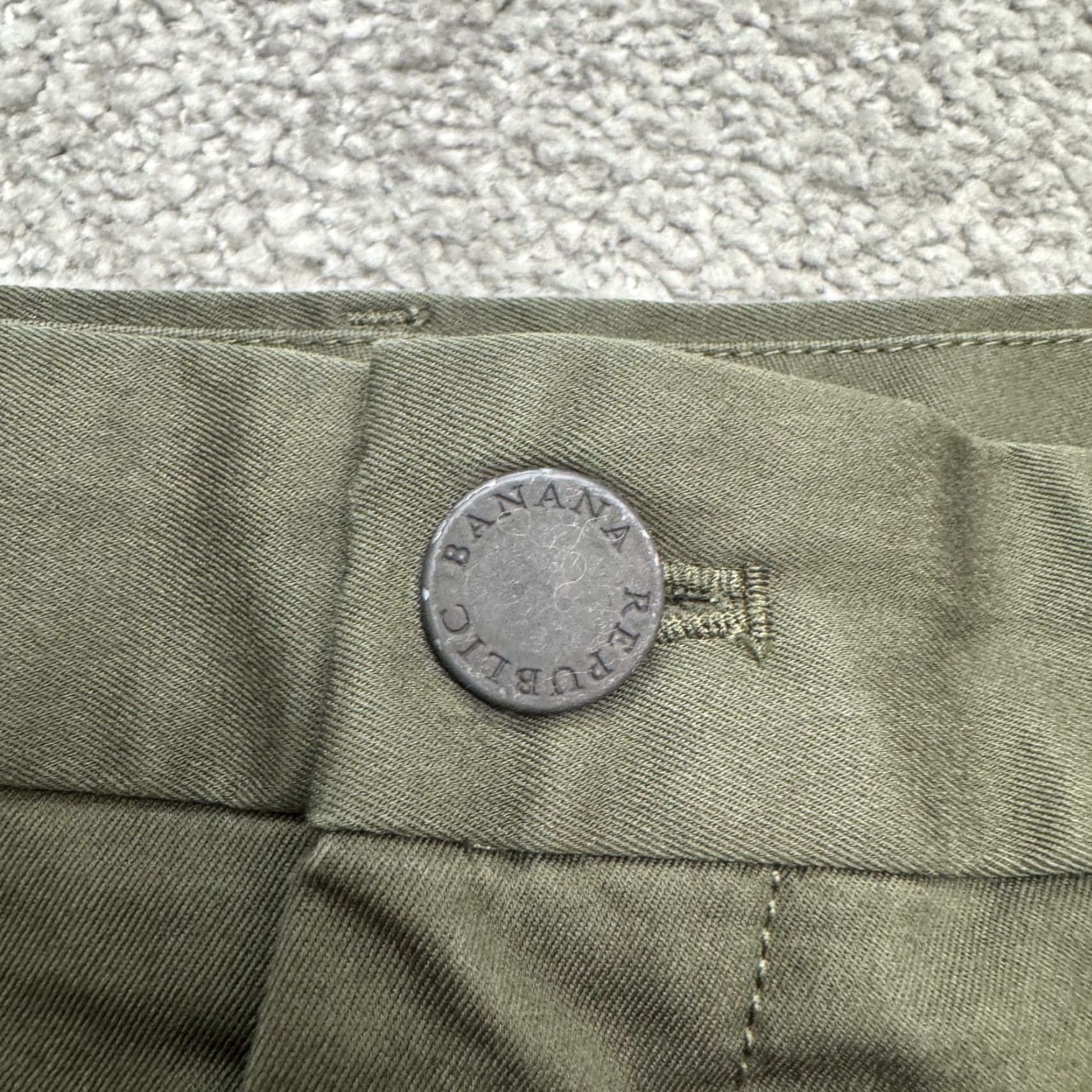 Banana Republic Banana Republic Slim Fit Chino Pants Mens 31x30 Olie Green Flat Front Classic Size US 31 - 4 Thumbnail
