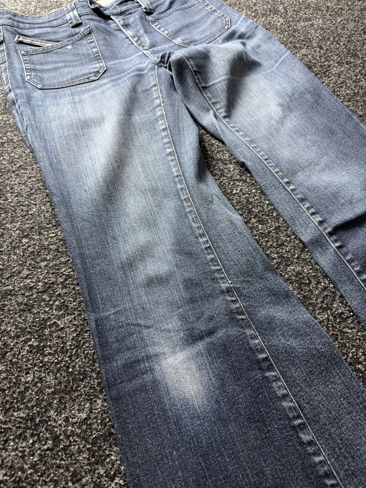 Diesel Luxury 00s Diesel FLUZI Flare Bootcut Jeans Y2K Denim Fade Size 30" / US 8 / IT 44 - 5 Thumbnail