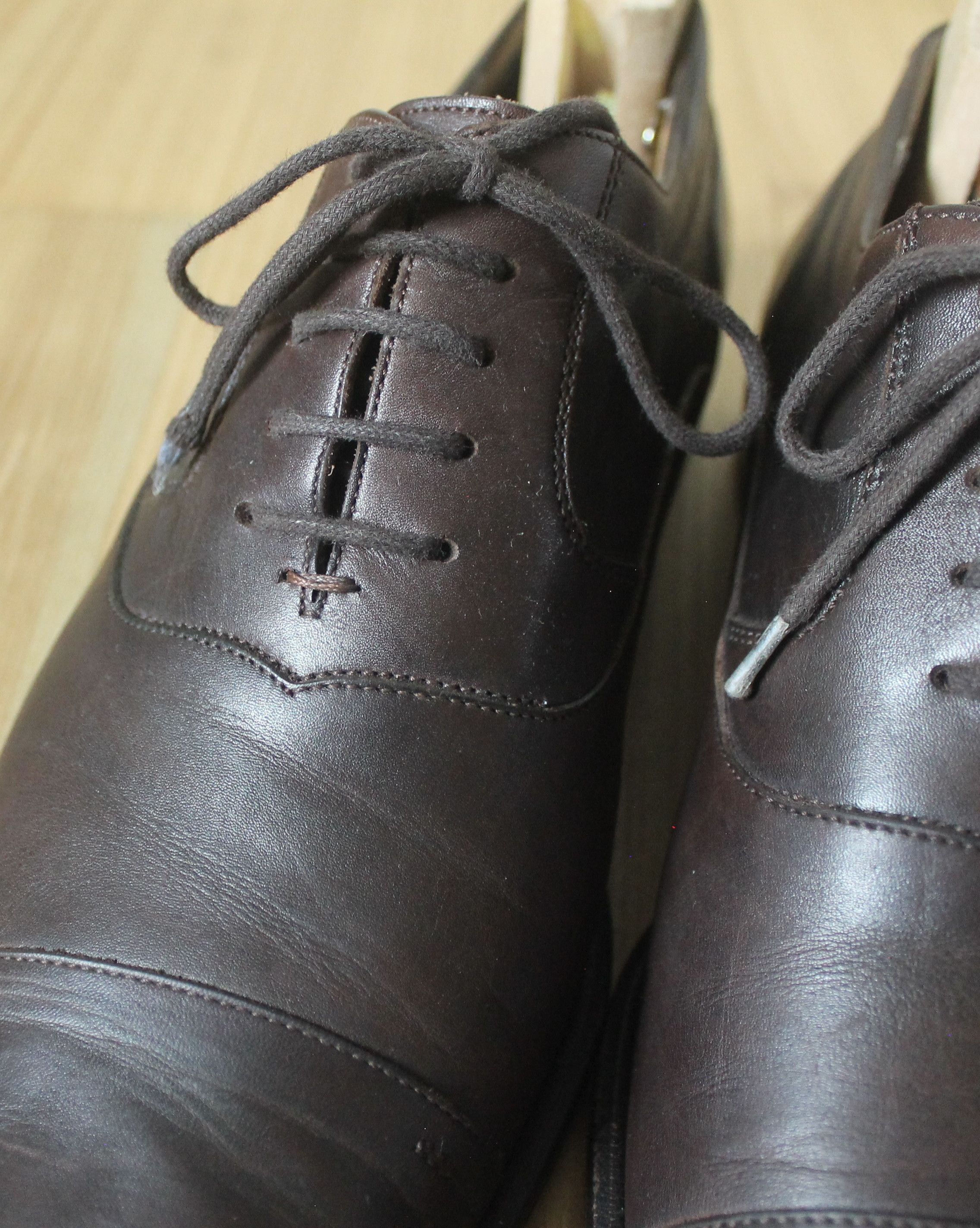 Gucci Gucci Lace Up Oxfords Leather Shoes Size US 9 / EU 42 - 12 Thumbnail