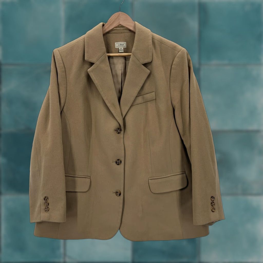 Vintage VINTAGE L.L.Bean Blazer Womens 18 Tan Wool Cashmere Lined 3 Button Jacket VTG Size XXL / US 16-18 / IT 52-54 - 1 Thumbnail