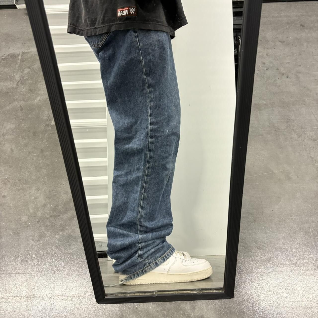 Vintage Crazy Vintage Y2K/2000s Super Baggy Streetwear Workwear Tall Dark Wash Denim Jeans! Size US 32 / EU 48 - 2 Thumbnail
