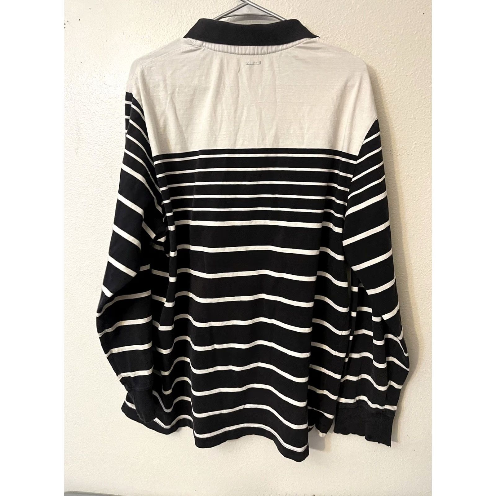 Old Navy Old Navy Shirt Polo MENS XXL XXLARGE White Black Stripe Collar ShortSlv Top USED Size US XXL / EU 58 / 5 - 3 Thumbnail