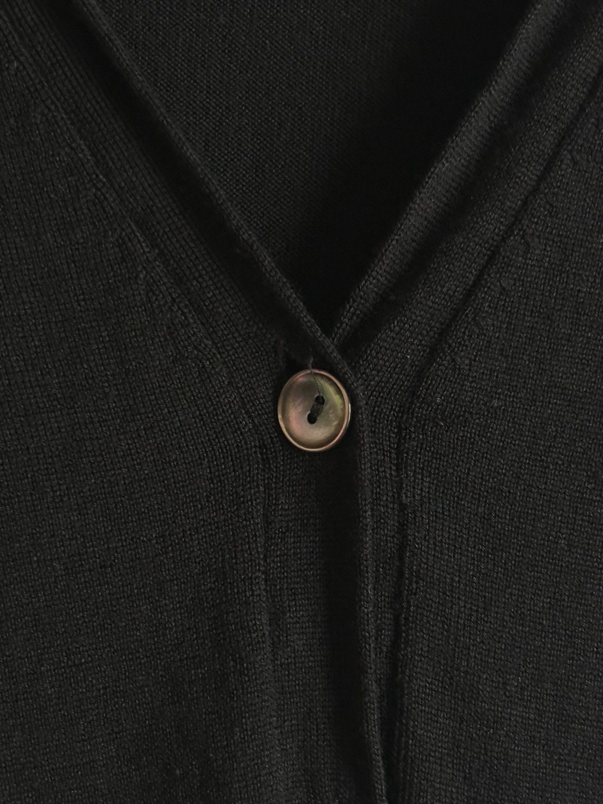 Maison Margiela Maison Martin Margiela | AW2005 Attached-Sleeve V-Neck Knit Size L / US 10 / IT 46 - 7 Thumbnail