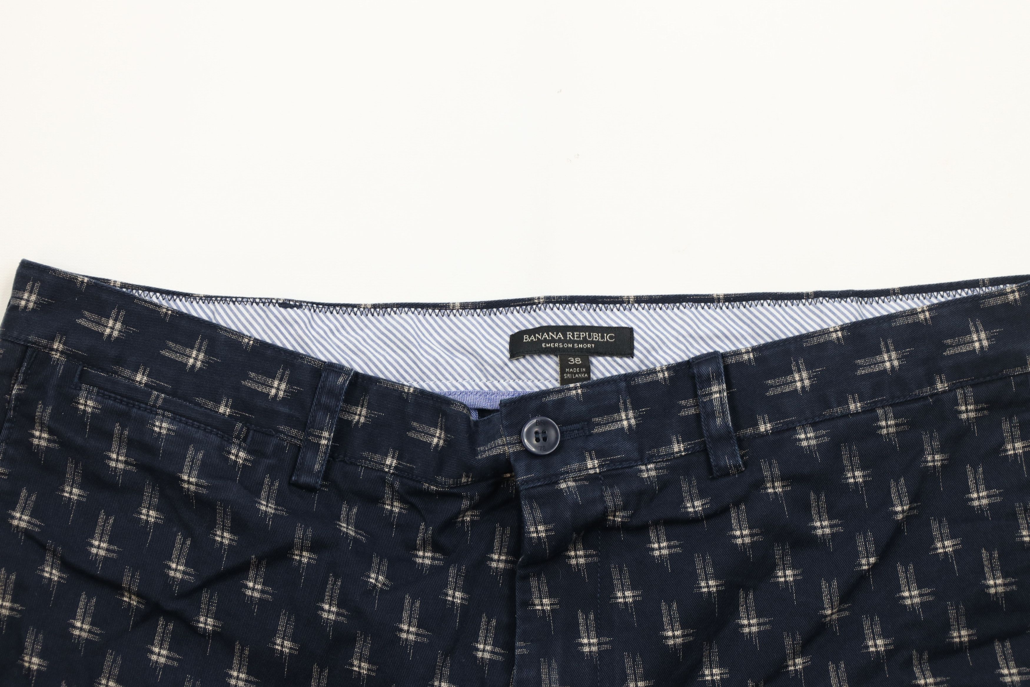 Banana Republic Banana Republic Cross Hatch Emerson Chino Shorts Stretch Size US 38 / EU 54 - 2 Thumbnail