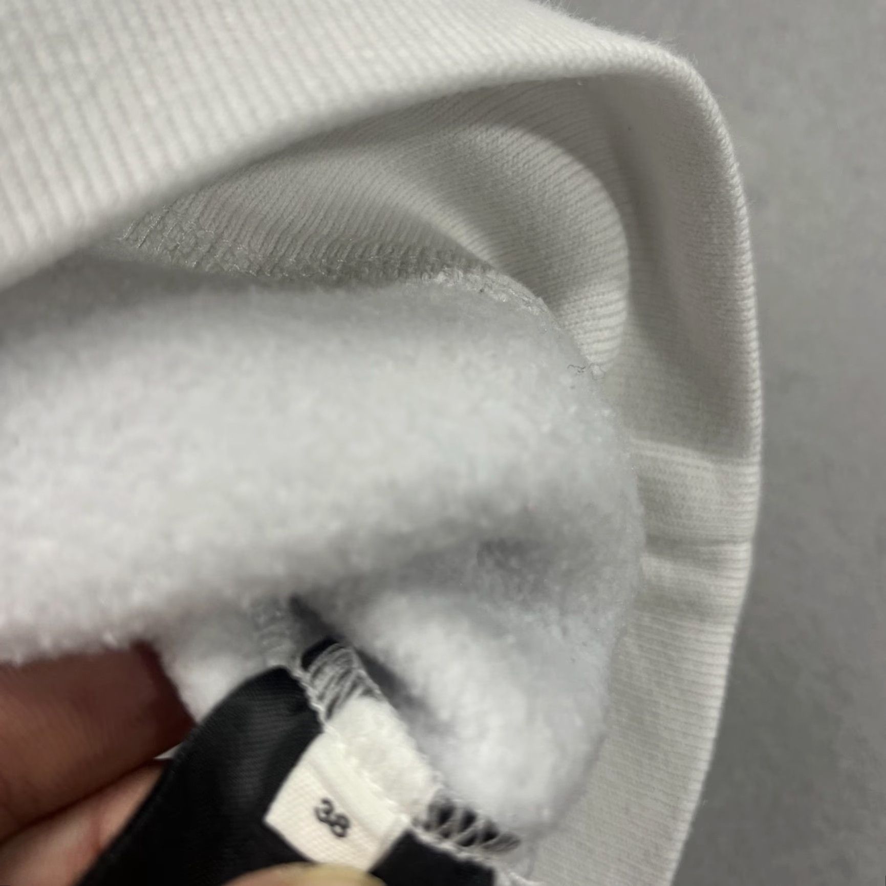 Vintage Isabel Etoile Marant Sweatshirt Womens 38 White Rebellion Graphic Pullover Size XS / US 0-2 / IT 36-38 - 6 Thumbnail