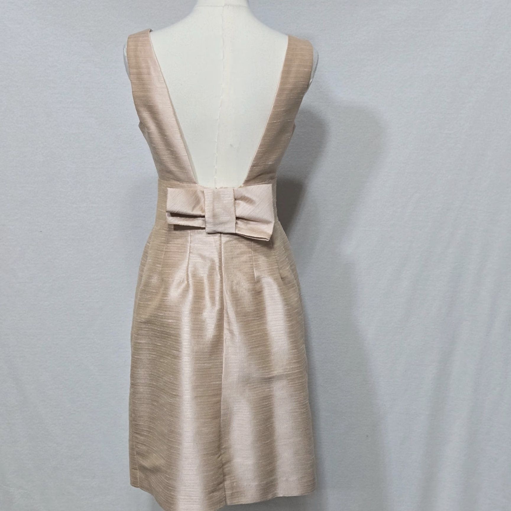 Vintage Alfred Sung Dress Womens 8 Beige Satin Fit & Flare Backless Bow Bridesmaid Party Size M / US 6-8 / IT 42-44 - 4 Thumbnail