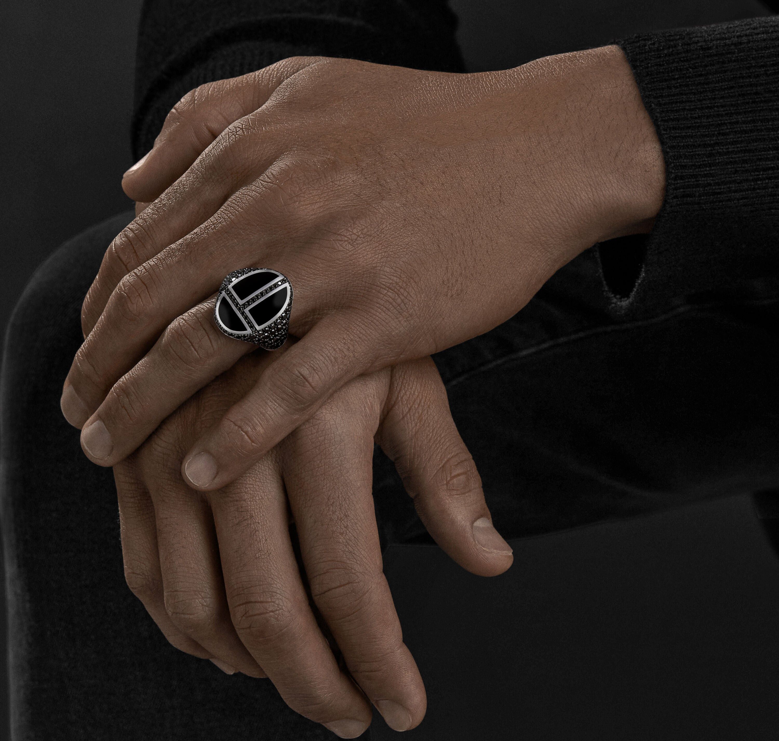 David Yurman o1w1db10325 Size: 11 /Cairo Signet Ring in Silver/Black Size ONE SIZE - 4 Thumbnail