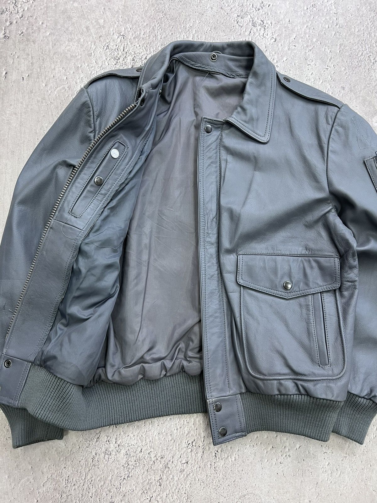 Genuine Leather × Japanese Brand Vintage Grey Leather y2k Biker AVIATOR Racing Jacket Size US M / EU 48-50 / 2 - 12 Thumbnail