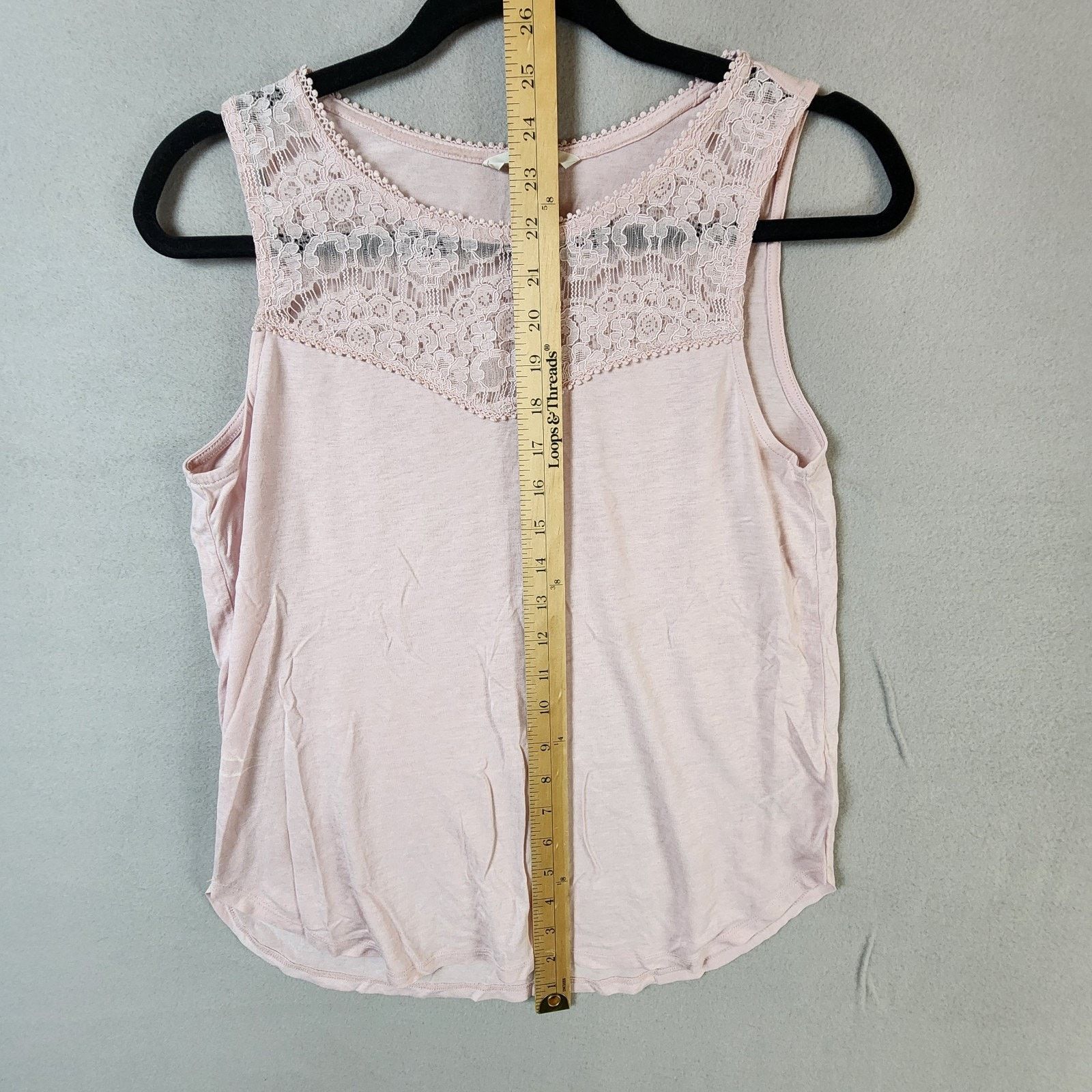 H&M H&M Sleeveless Top Women Small Light Pink with Lace Accent Size S / US 4 / IT 40 - 6 Thumbnail