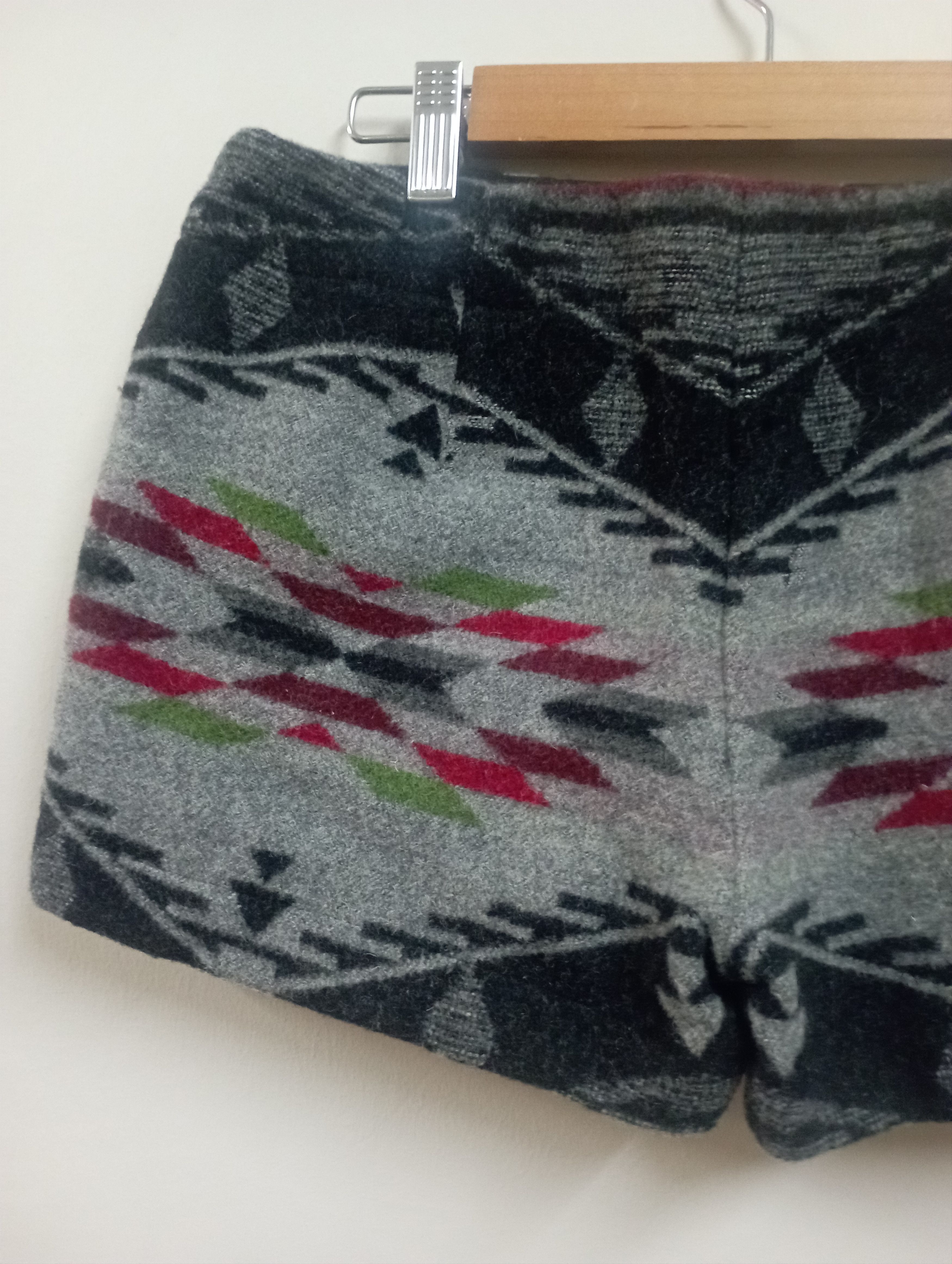 Pendleton Vintage Made In USA Navajo Wool Short Pant Pendleton Size 28" / US 6 / IT 42 - 8 Thumbnail