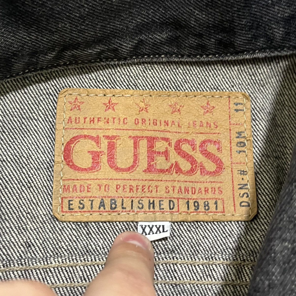 Guess VINTAGE 90s GUESS BLACK DENIM TRUCKER JACKET GRUNGE SIZE 3XL Size US XXL / EU 58 / 5 - 6 Thumbnail