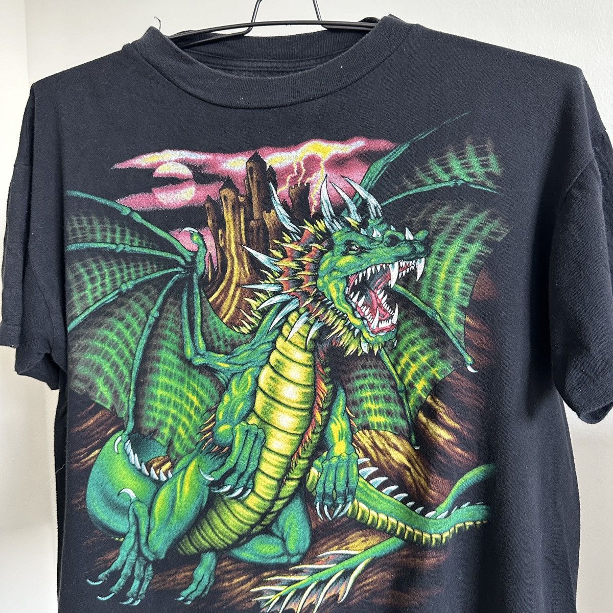 Vintage Vintage American Thunder Dragon T-Shirt Size M Size US M / EU 48-50 / 2 - 3 Thumbnail