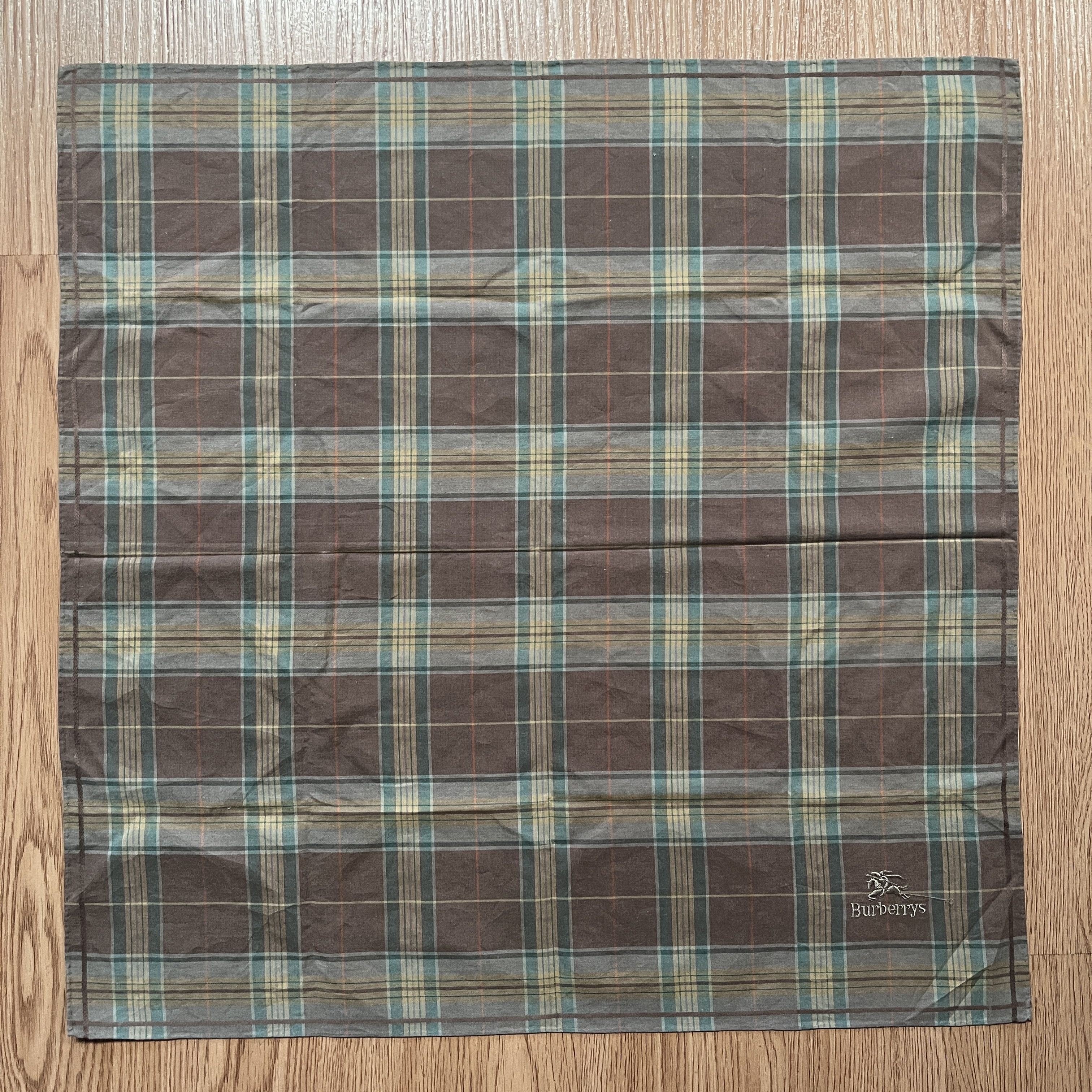 Burberry Vintage burberry Handkerchief Size ONE SIZE - 1 Thumbnail