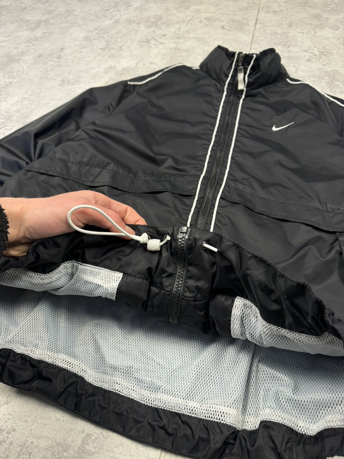 Nike Nike Black Track Jacket Full Zip Lightweight Size L Size US L / EU 52-54 / 3 - 8 Thumbnail