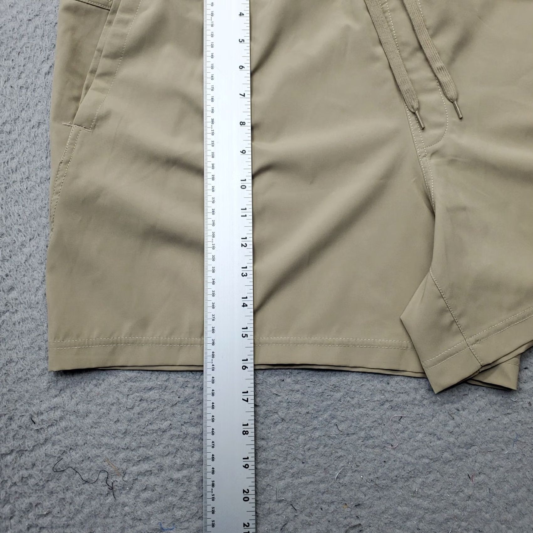 Nike Nike Running Shorts Mens XL Tan Four-Way Stretch Drawstring Waist Activewear Shorts Size US 36 / EU 52 - 4 Thumbnail