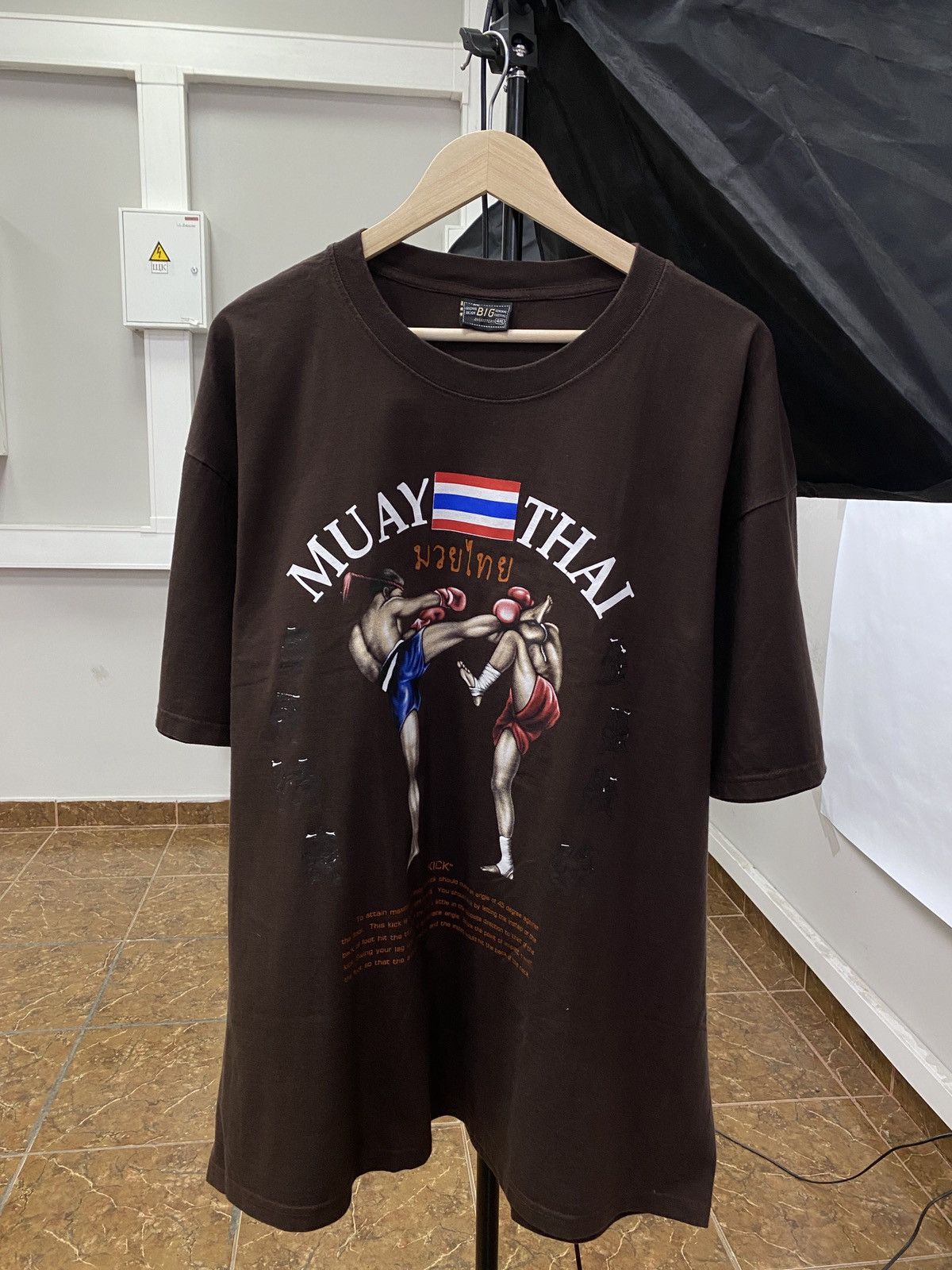 Japanese Brand 🇹🇭 Vintage 90s Muay Thai Boxing Kickboxing T-Shirt Rare Retro Size US XXL / EU 58 / 5 - 1 Thumbnail