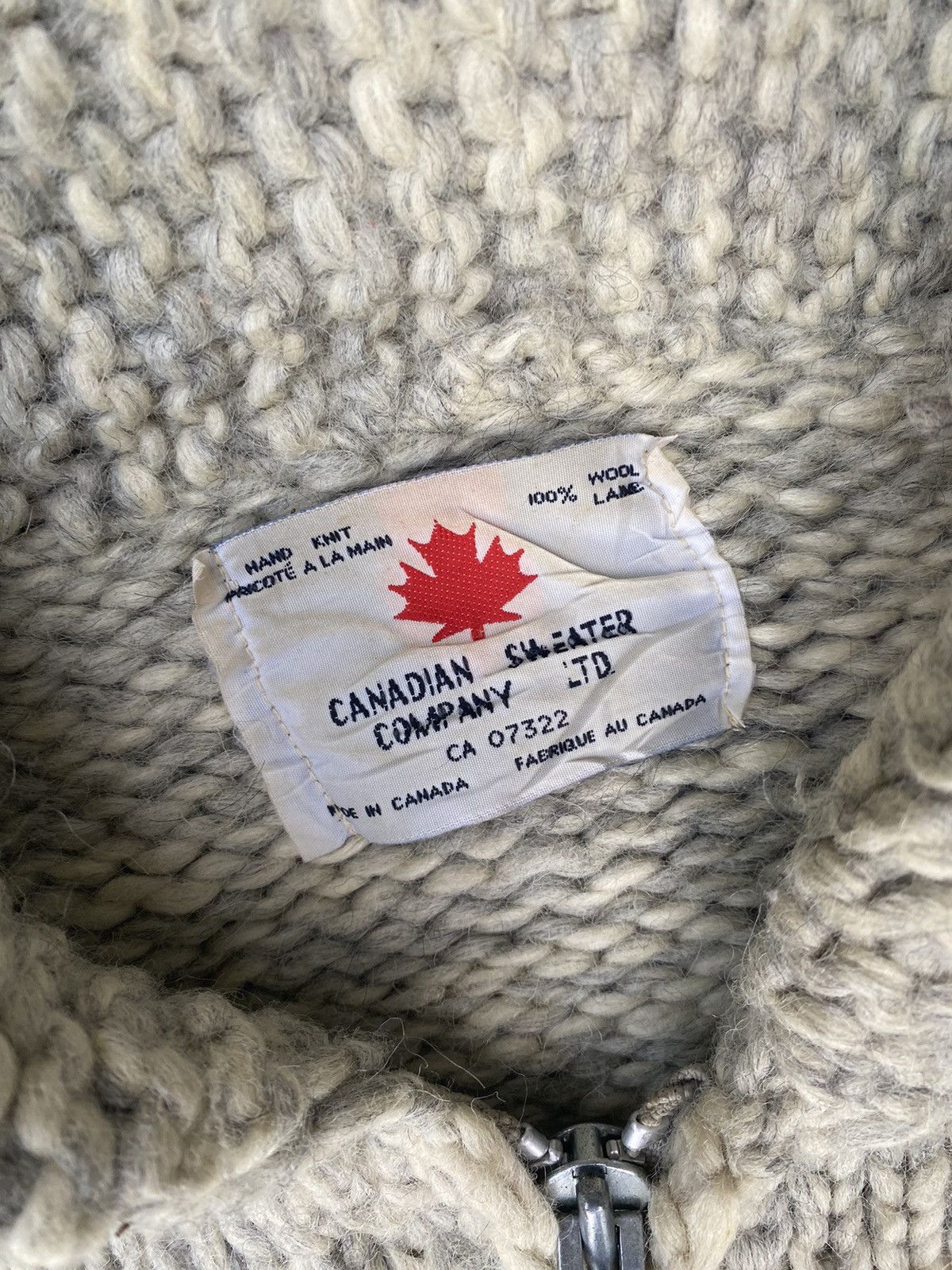 Native Vintage Canadian Sweater co.ltd hand knit Size US L / EU 52-54 / 3 - 6 Thumbnail