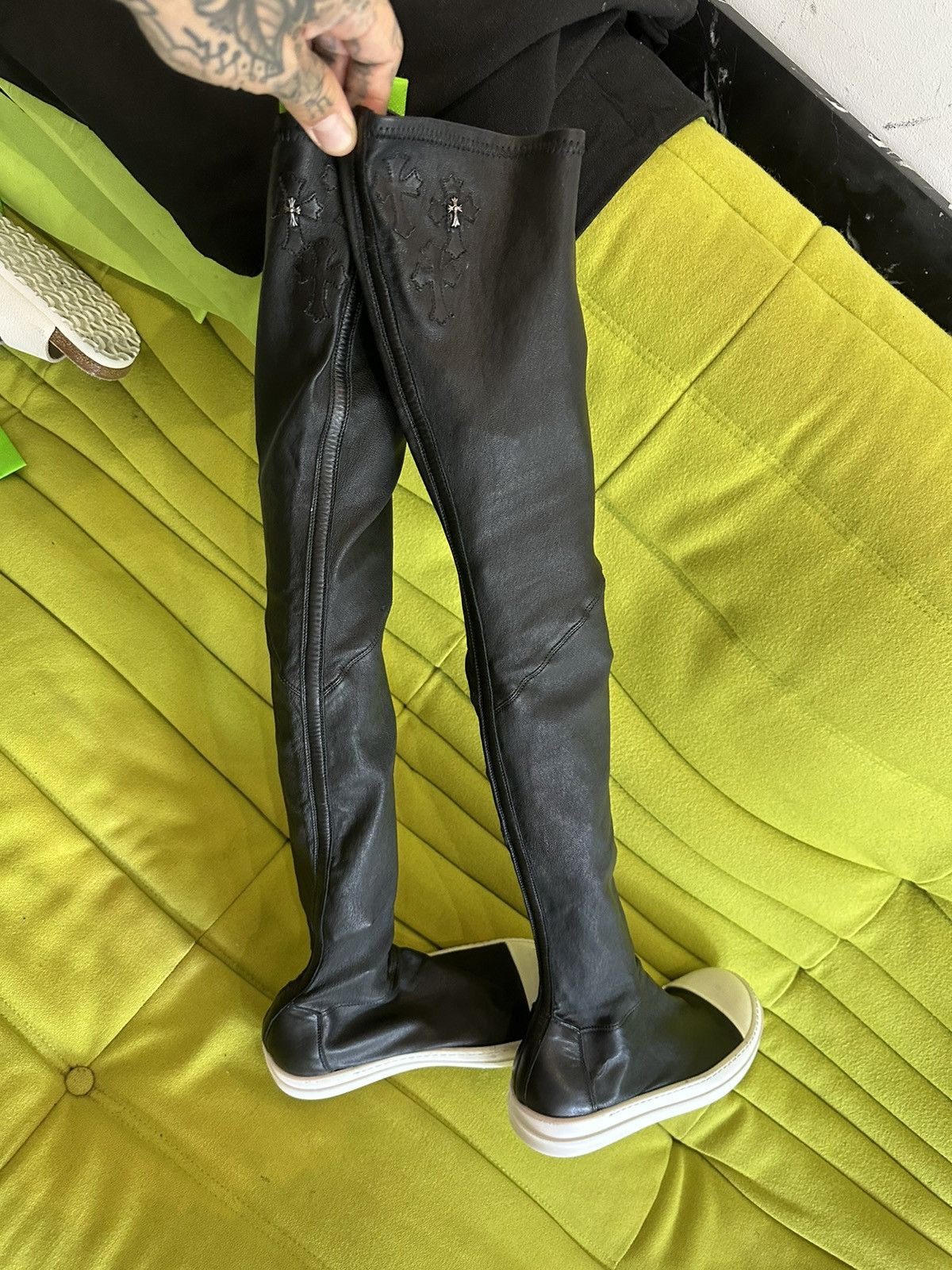 Chrome Hearts × Rick Owens Chrome Hearts x Rick Owens 1 OF 1 Leather Cross Sneakers Size US 9 / IT 39 - 12 Thumbnail