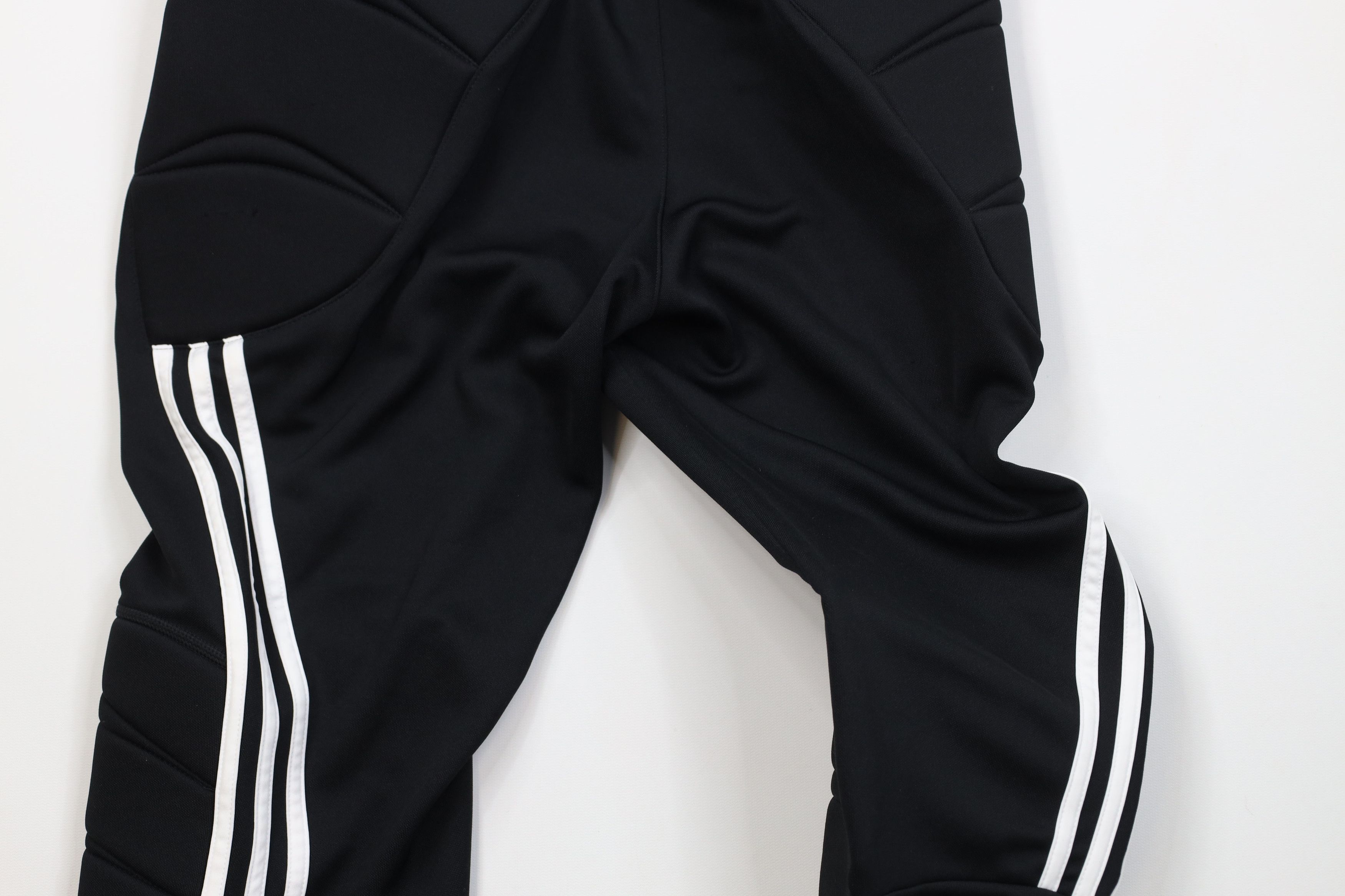 Adidas Vintage Y2K Adidas Futbol Soccer Pants Black Goalkeeper Size US 34 / EU 50 - 9 Thumbnail