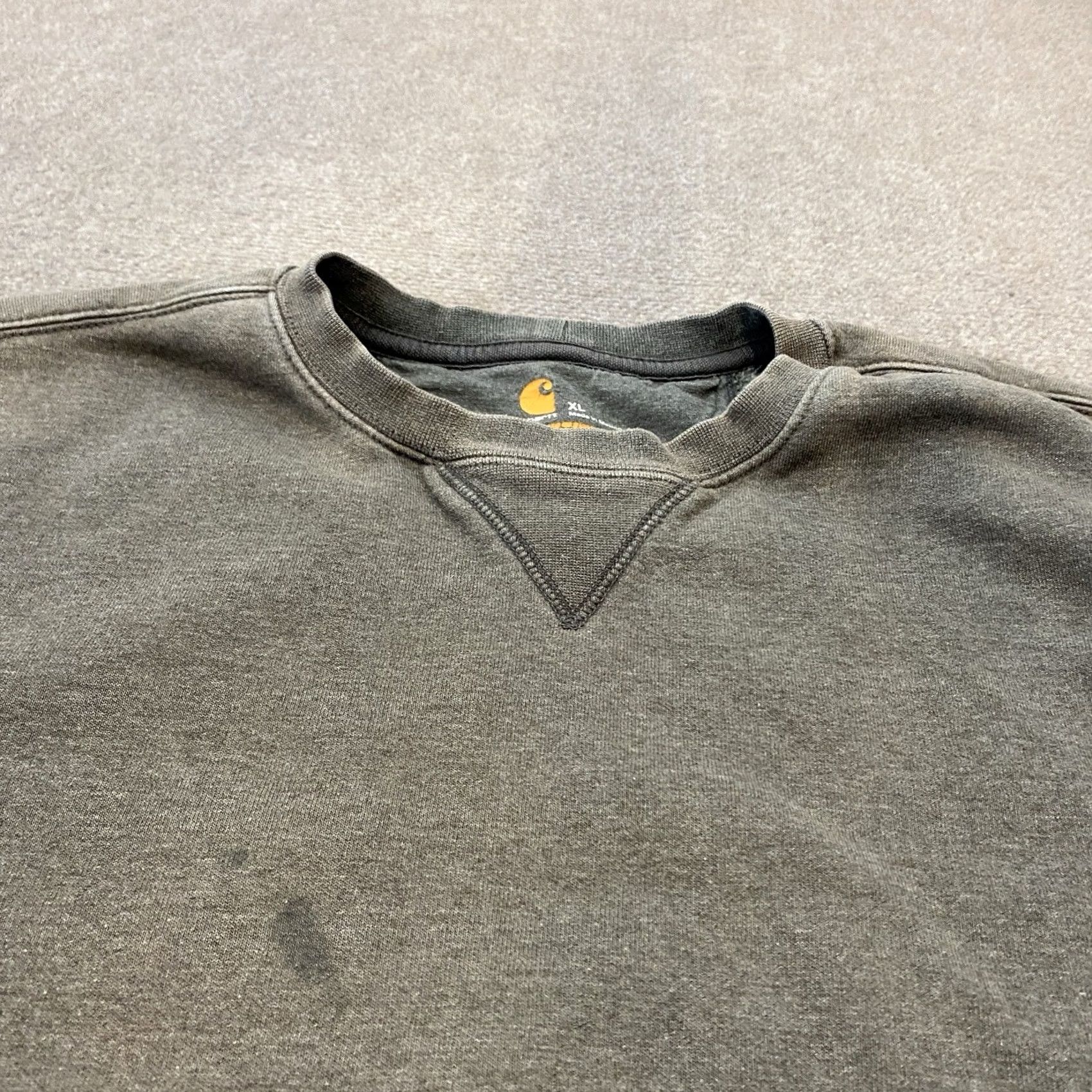 Carhartt VINTAGE Carhartt Mens XL Gray Sweatshirt K124 Grunge Streetwear Size US XL / EU 56 / 4 - 2 Thumbnail