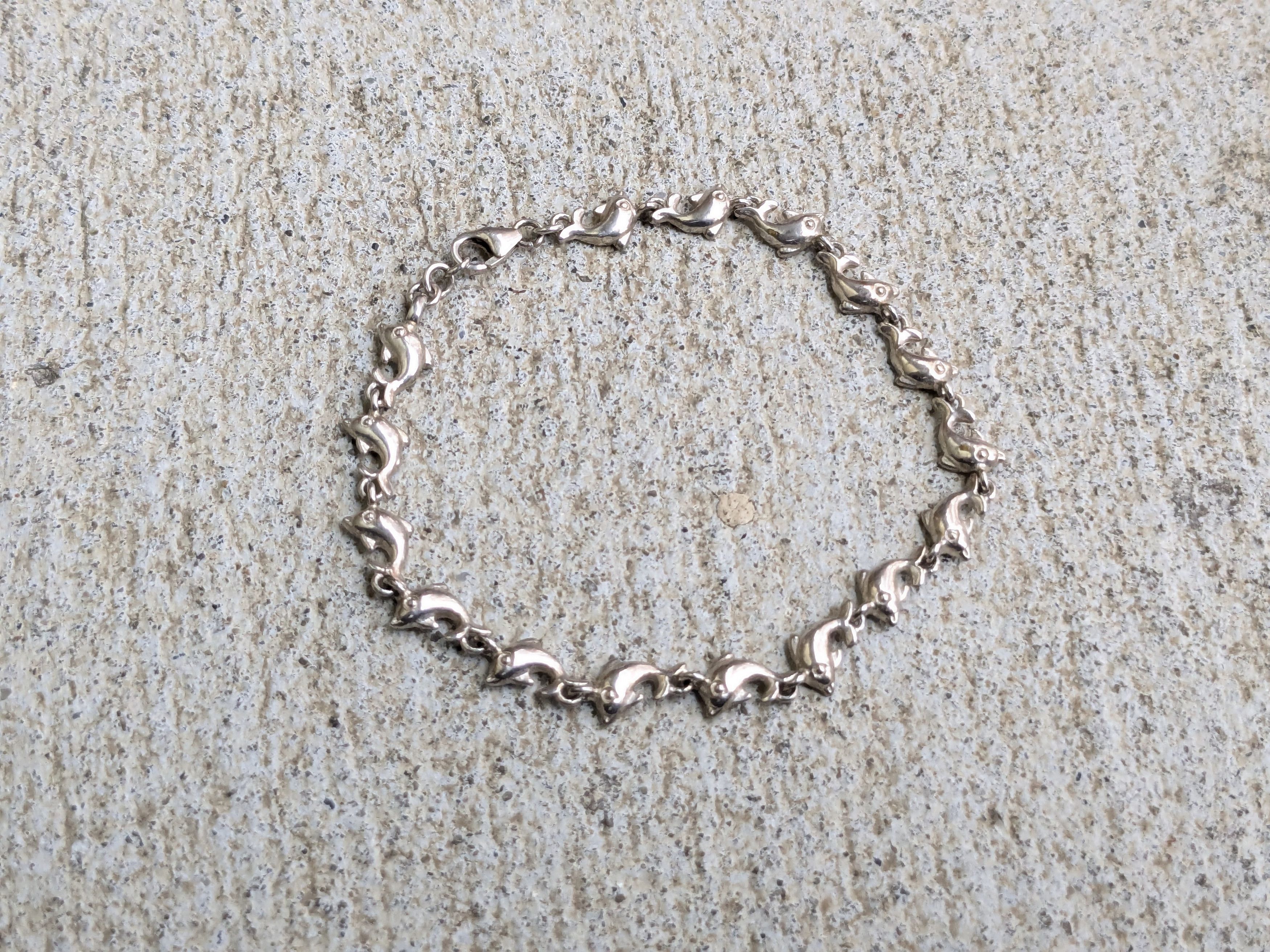 Jewelry Vintage Sterling Silver Bracelet Dolphin Chain 7.25" Size ONE SIZE - 1 Thumbnail
