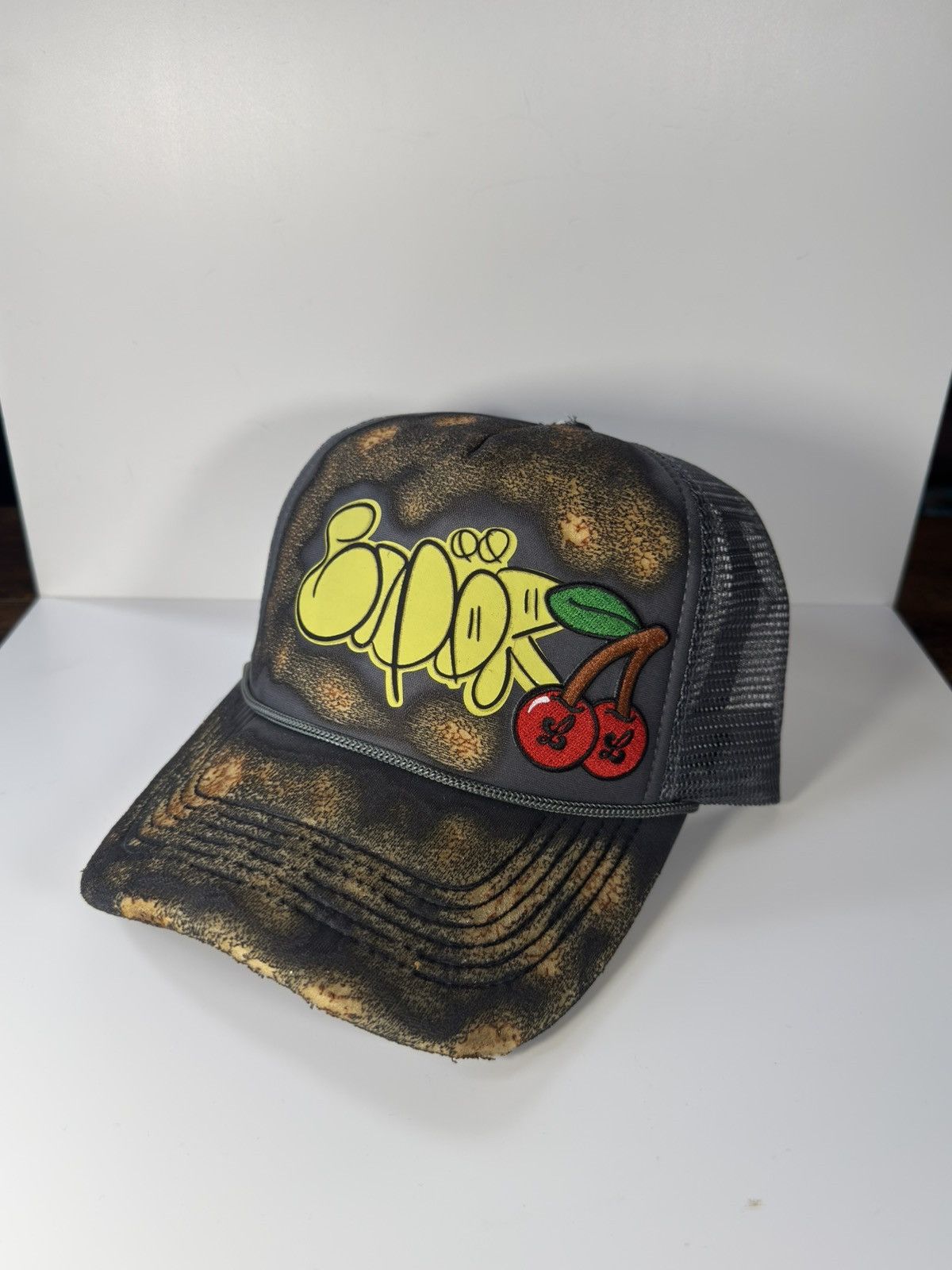 Other Liqör Atelier Gray Trucker Size ONE SIZE - 1 Preview