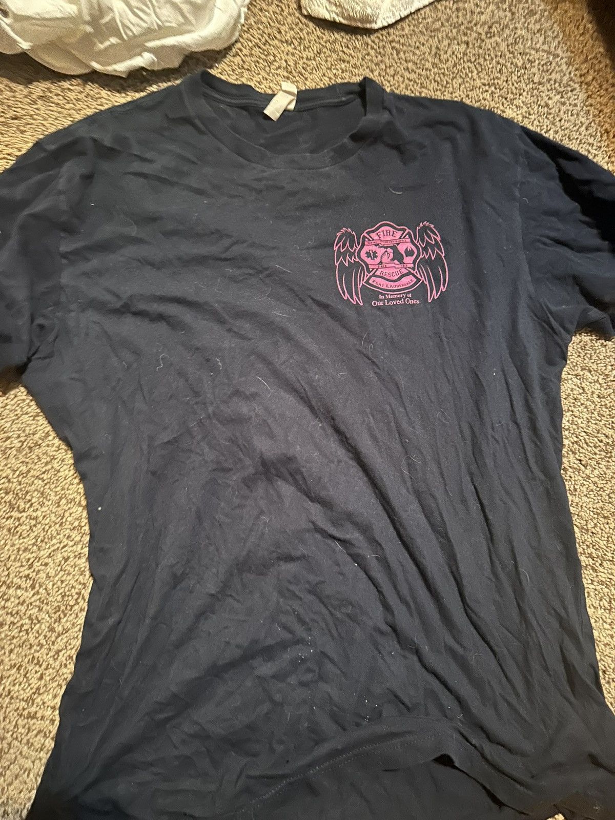 Vintage Breast Cancer Awareness Firefighter tee Size US L / EU 52-54 / 3 - 2 Thumbnail