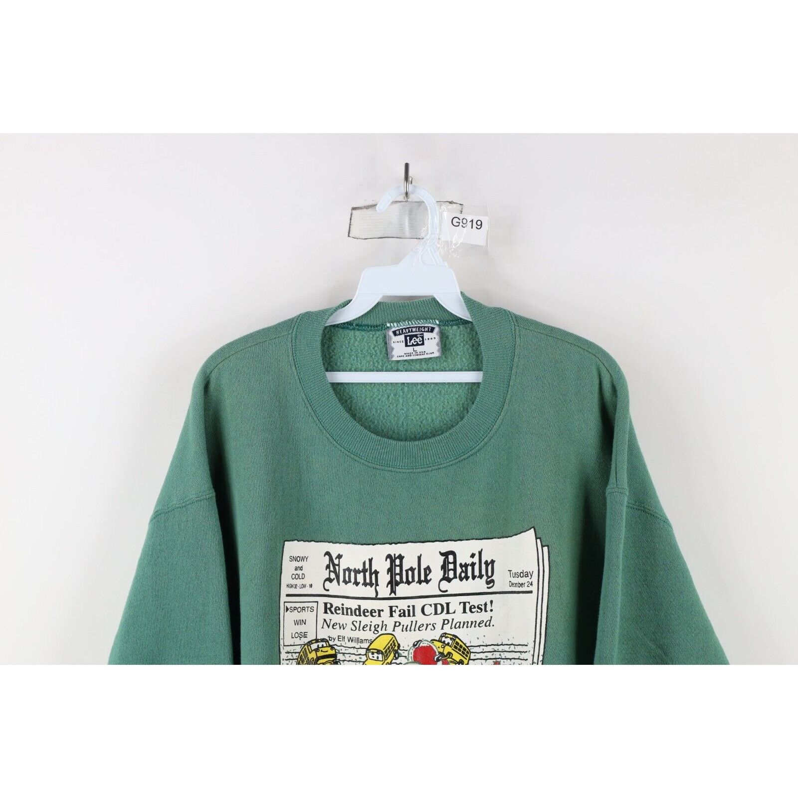 Vintage Vintage 90s Streetwear Faded Christmas Santa Sweatshirt Size US L / EU 52-54 / 3 - 2 Thumbnail