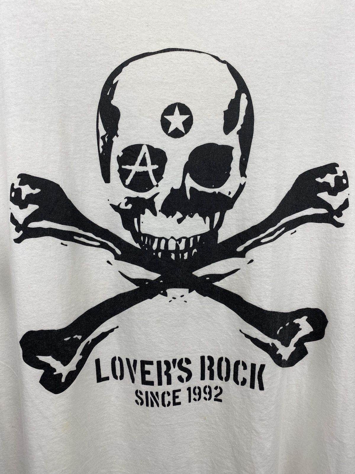 Vintage Vintage LOVERS ROCK Skulls The Anarchy Rare Graphics Tee Size US L / EU 52-54 / 3 - 2 Thumbnail
