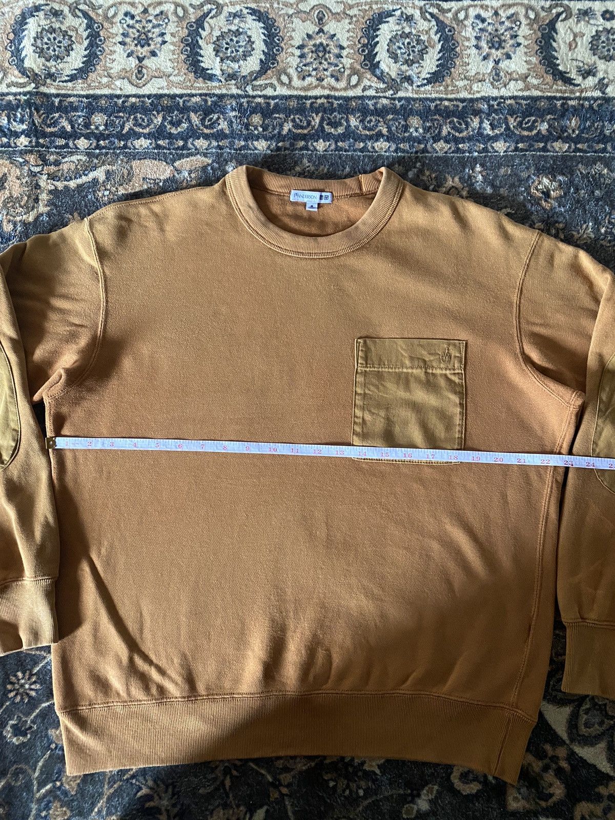 Designer × JW Anderson × Uniqlo Jw Anderson X Uniqlo Sweatshirt Faded Color Style Size US L / EU 52-54 / 3 - 12 Thumbnail