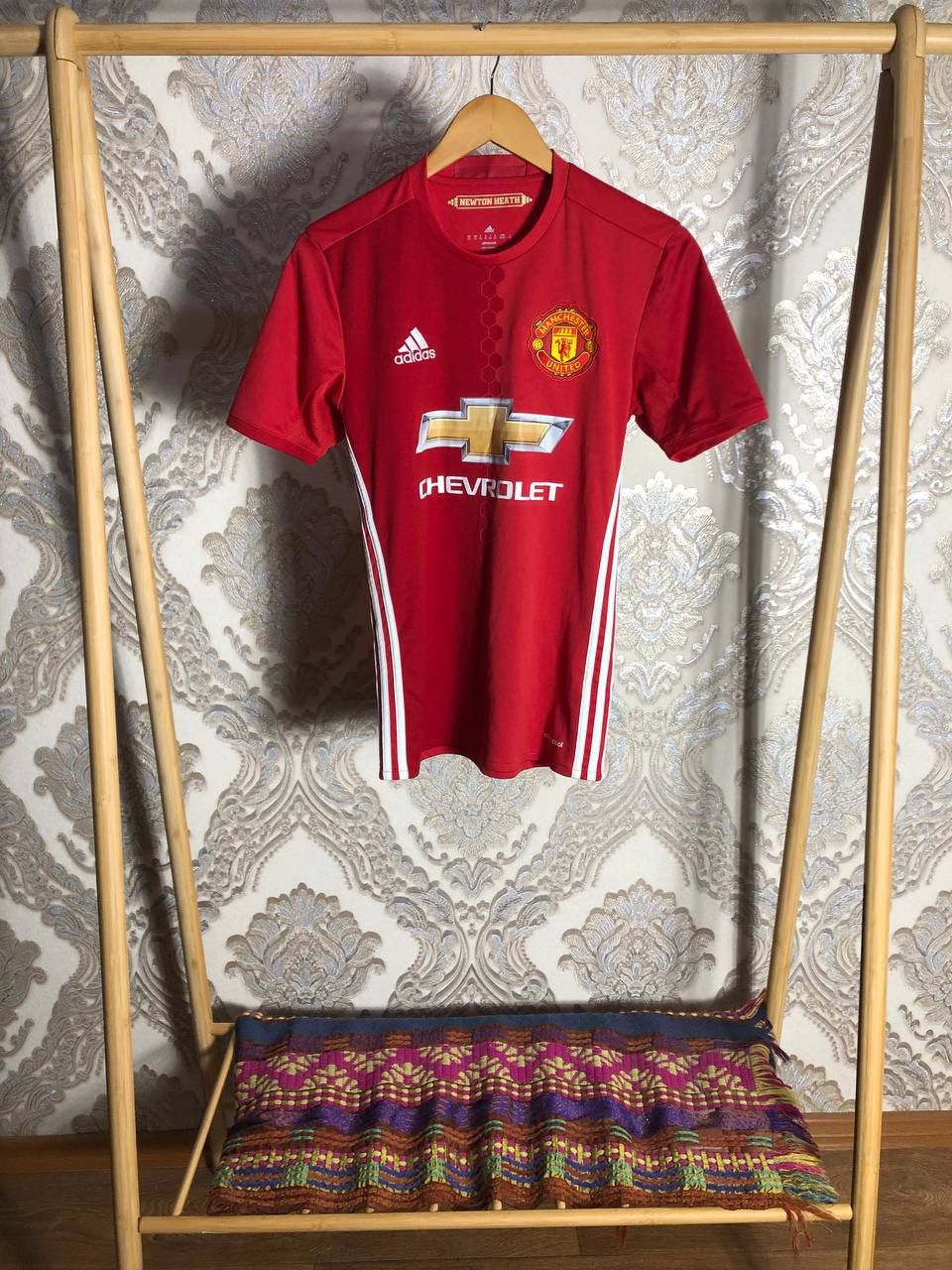 Adidas VINTAGE ADIDAS FC MANCHESTER UNITED ENGLAND SOCCER JERSEY Size US XS / EU 42 / 0 - 1 Thumbnail