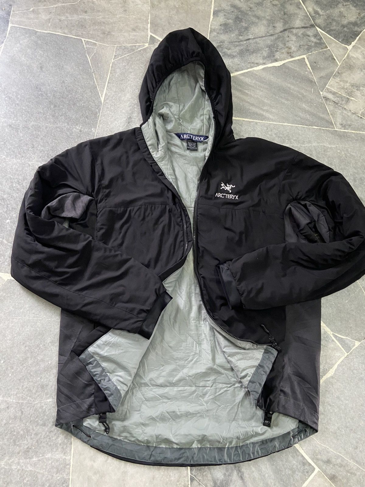 Arc'teryx RARE Arcteryx Atom Hoody Black Jacket CA#34438 XXL Size US XXL / EU 58 / 5 - 4 Thumbnail