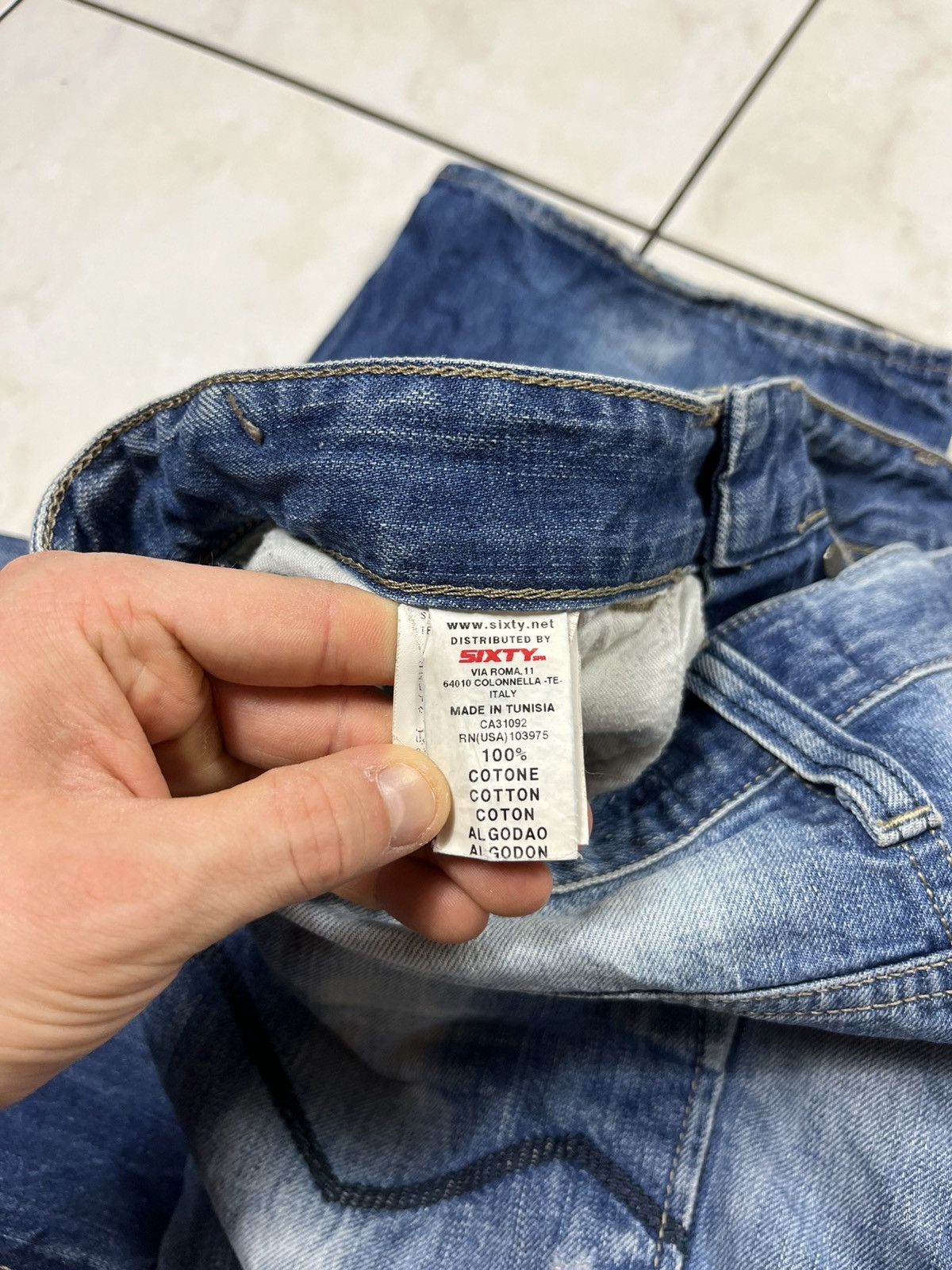 Energie × Vintage Vintage Energie distressed marrey jeans denim with keychain Size US 36 / EU 52 - 21 Thumbnail