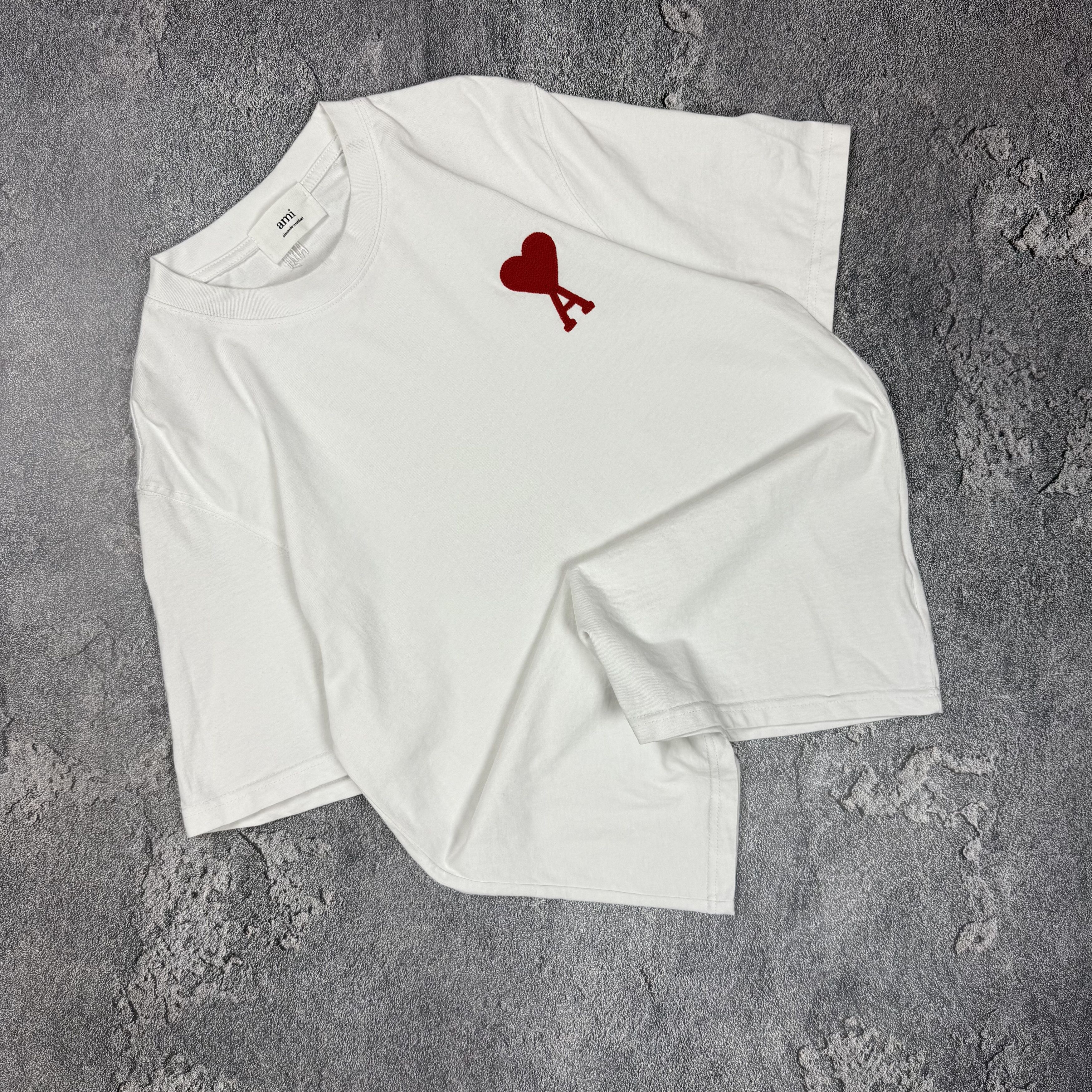 AMI Ami Logo T-Shirt Oversized Heart Size US XL / EU 56 / 4 - 1 Thumbnail
