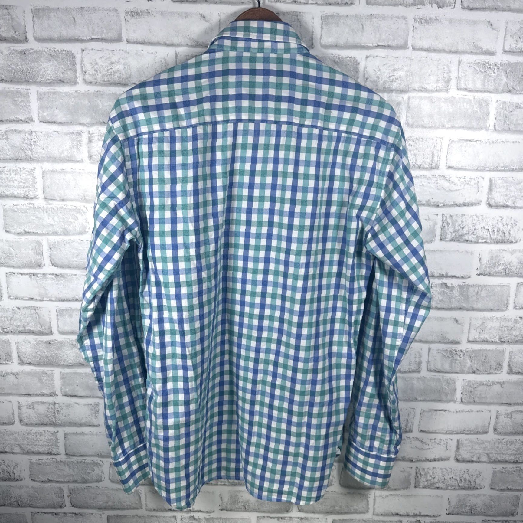 BUGATCHI Bugatchi Shaped Fit Blue Plaid Longsleeve Button Down Shirt Mens M Color Blue Pattern Plaid Button-Up Collar Button-Down Sleeve Long Shirt Mens M Size US M / EU 48-50 / 2 - 4 Thumbnail
