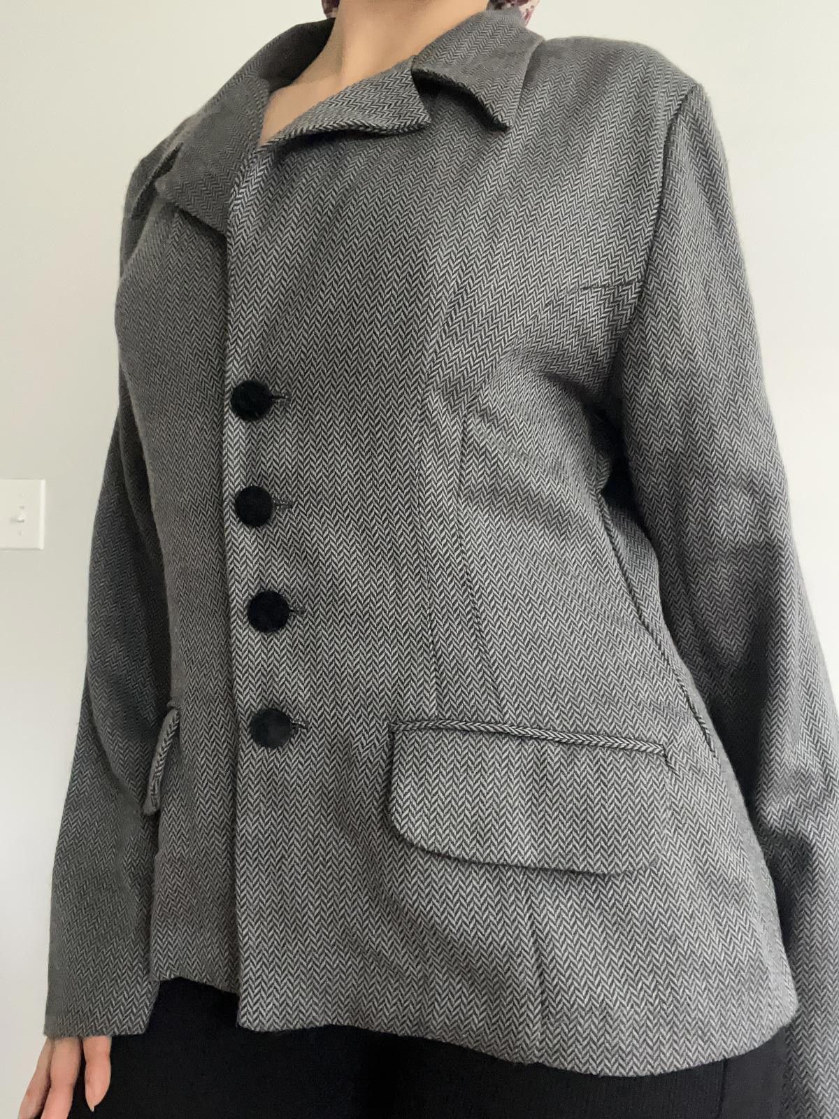 Other Women’s cute black blazer fitted well Size S / US 4 / IT 40 - 7 Thumbnail
