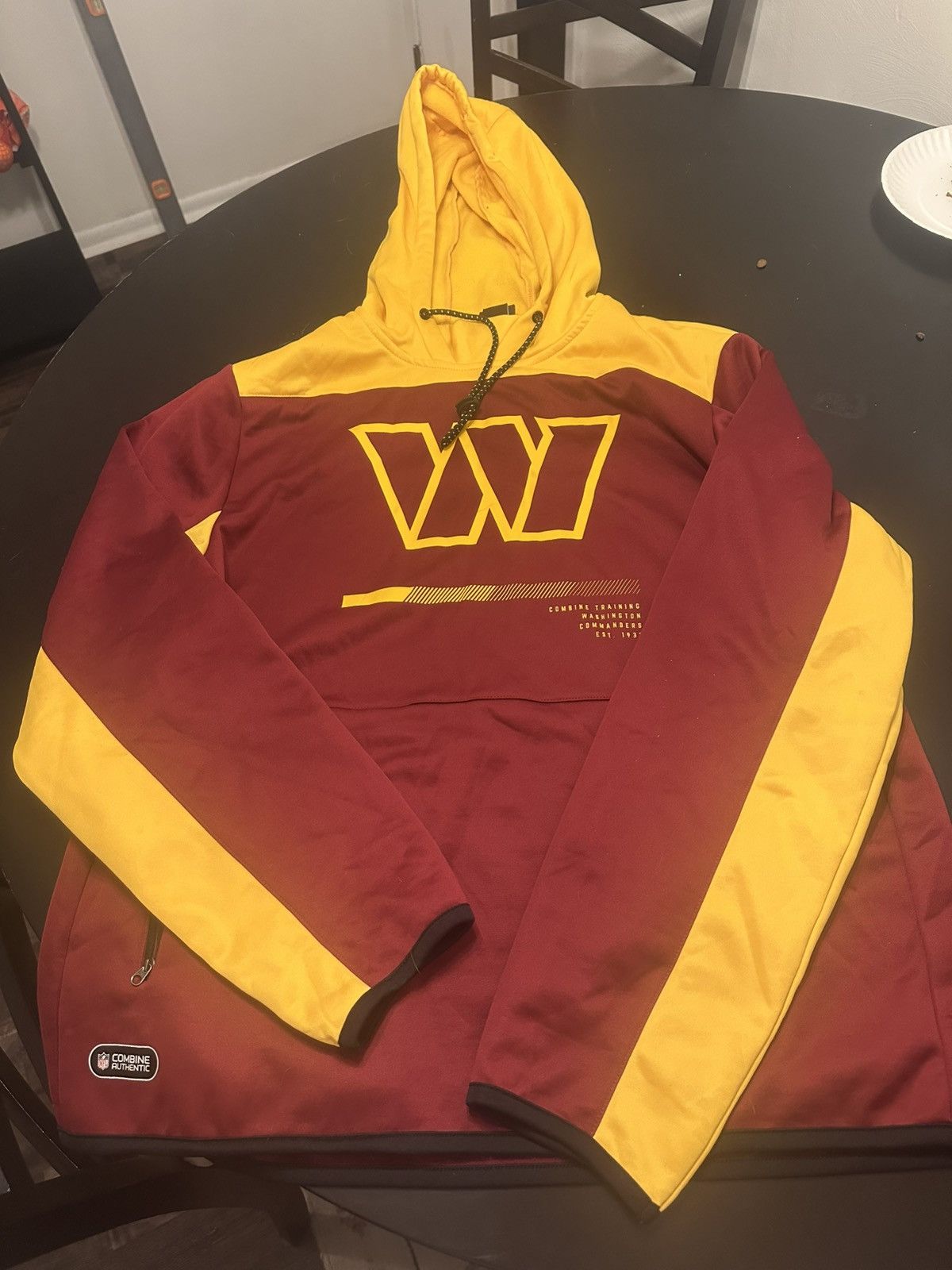 NFL Washington Commanders Hoodie Size US XL / EU 56 / 4 - 4 Thumbnail