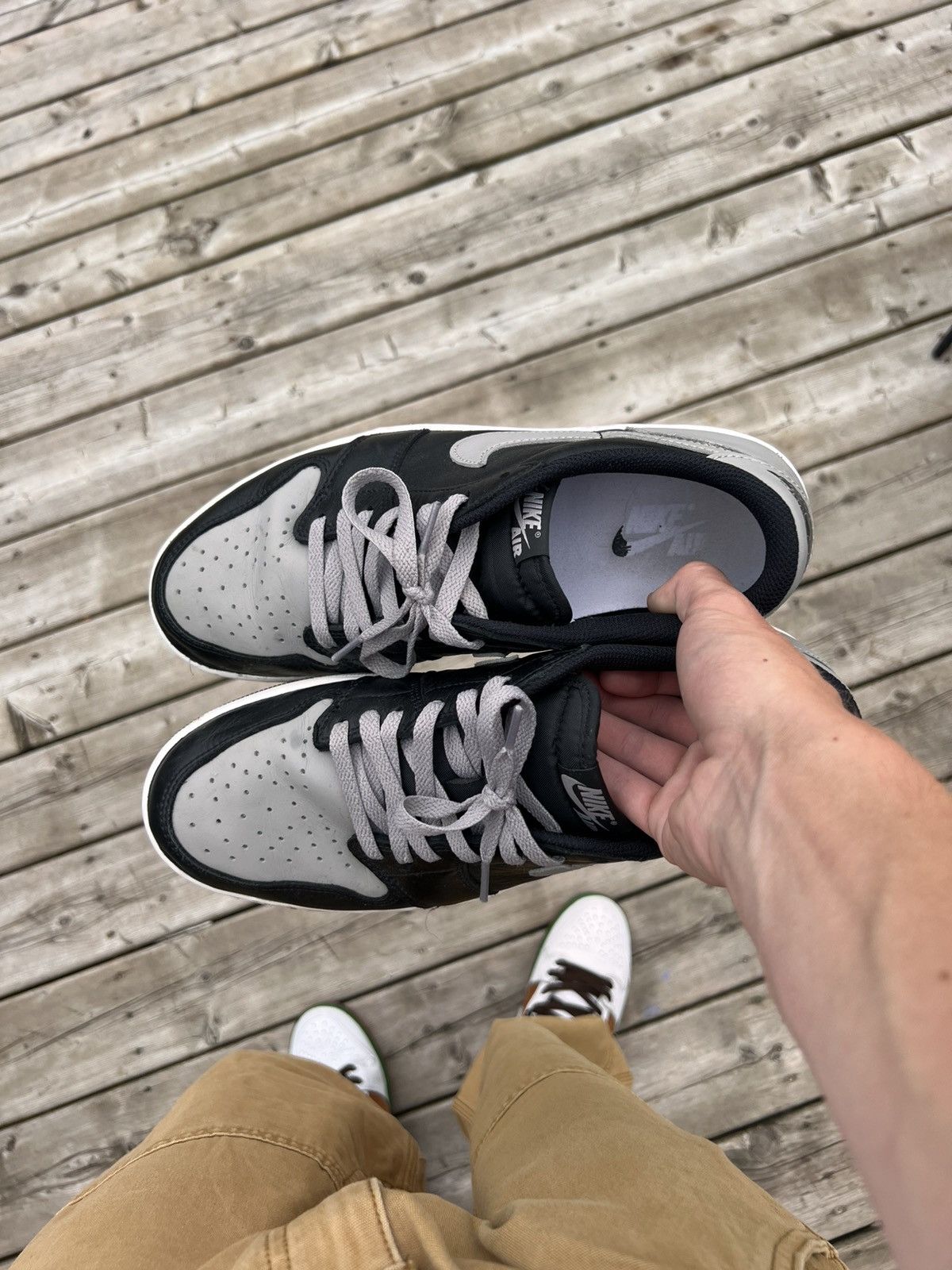 Jordan 1 low shadow