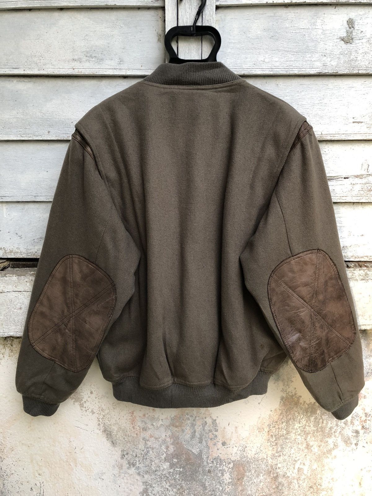 Other Vintage Miller Leather Trim Wool Campus Varsity Jacket Size US M / EU 48-50 / 2 - 4 Thumbnail