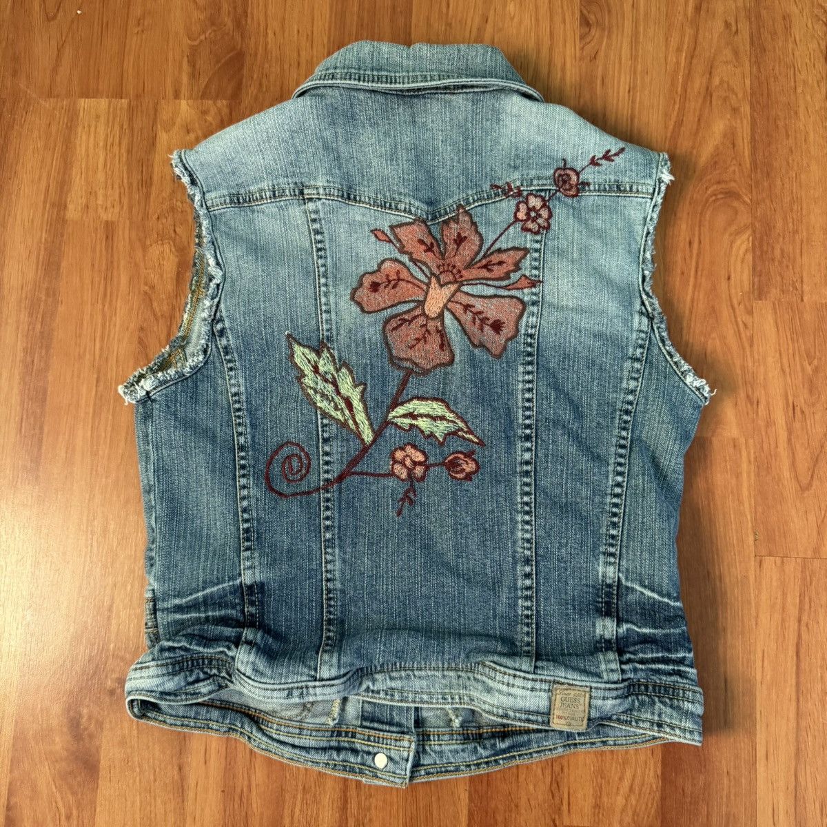 Guess Vintage Y2K Guess Embroidered Denim Vest Jacket Size S / US 4 / IT 40 - 2 Thumbnail