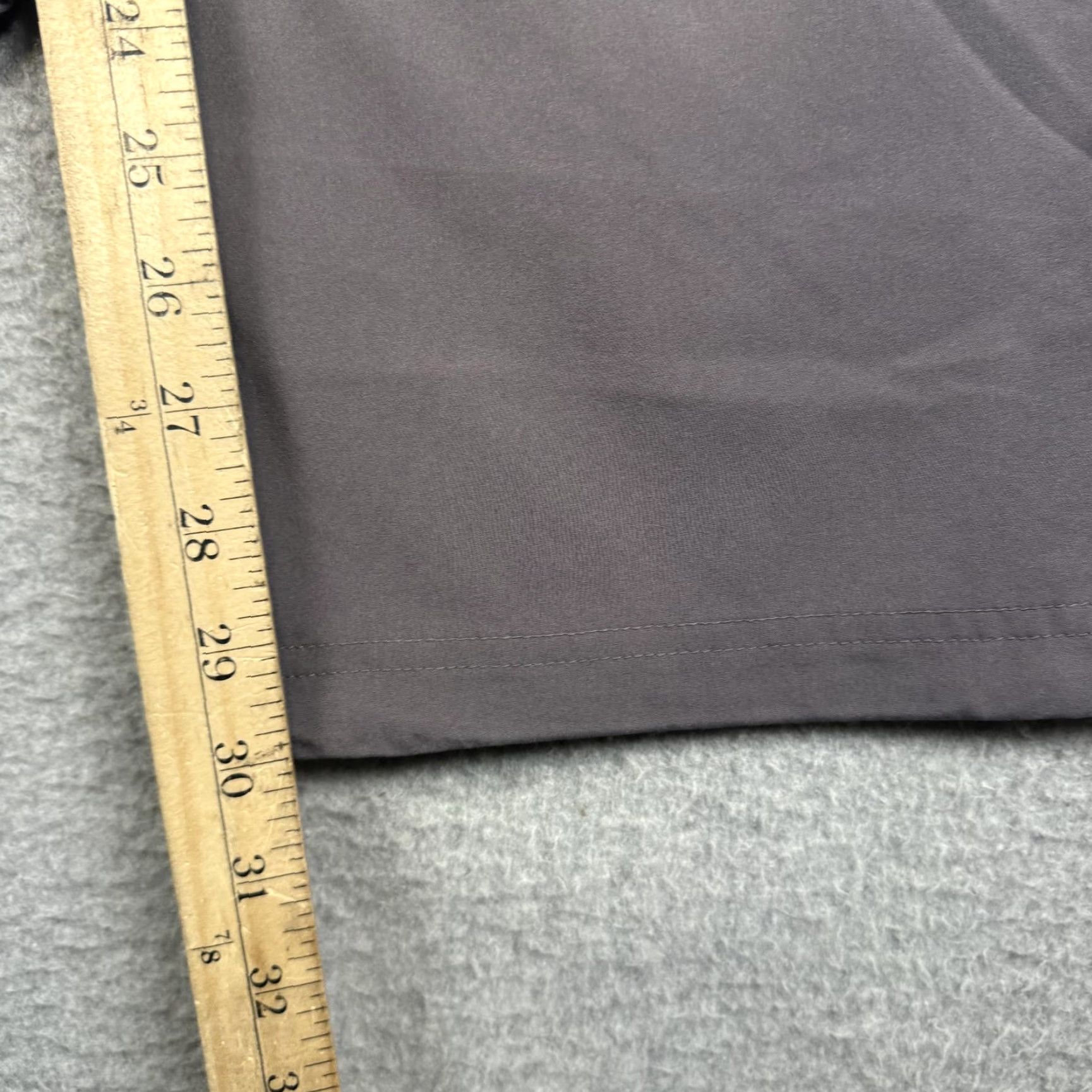 Le Coq Sportif Le Coq Sportif Men's Large Grey Wide Leg Athletic Pants Streetwear Pants Mens L Grey Wide Leg Athletic Streetwear Size US 33 - 3 Thumbnail