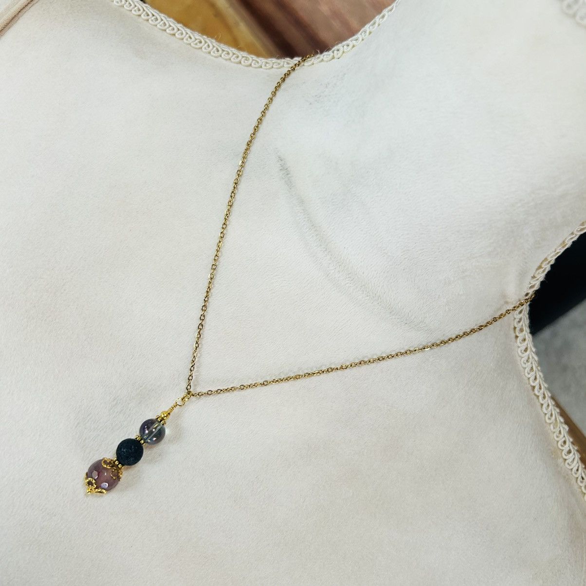 Handmade Handcrafted aura quartz basalt dyed faceted agate necklace Size ONE SIZE - 1 Thumbnail