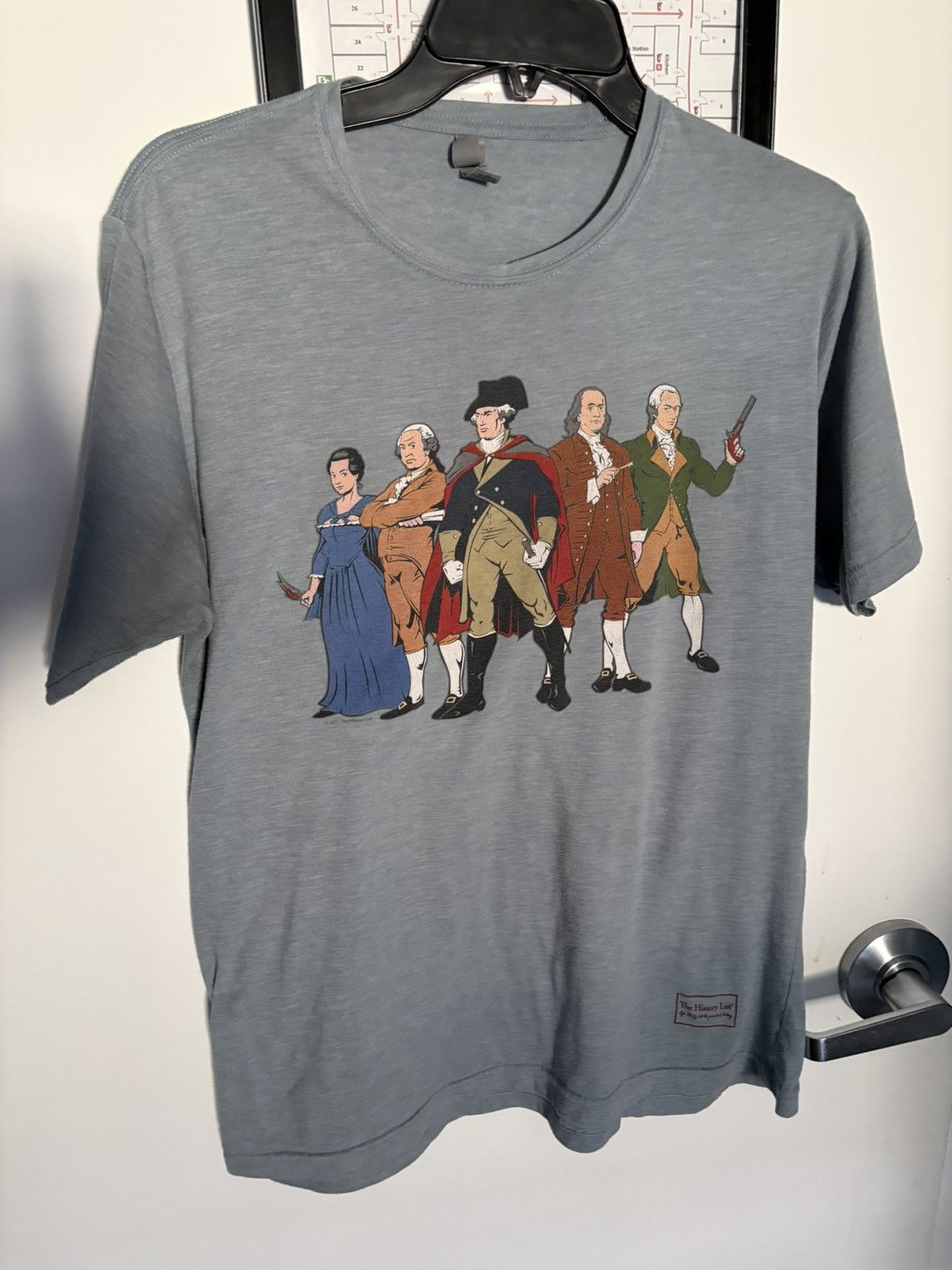 Other Next Level Apparel Revolutionary Superheroes Graphic Tee Med Size US M / EU 48-50 / 2 - 8 Thumbnail