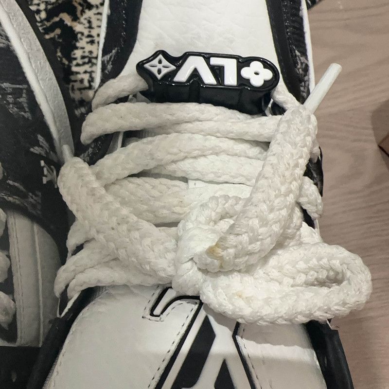 Louis Vuitton Louis Vuitton Trainer Maxi Black and White Sneakers -2508 Size US 8 / EU 41 - 5 Thumbnail